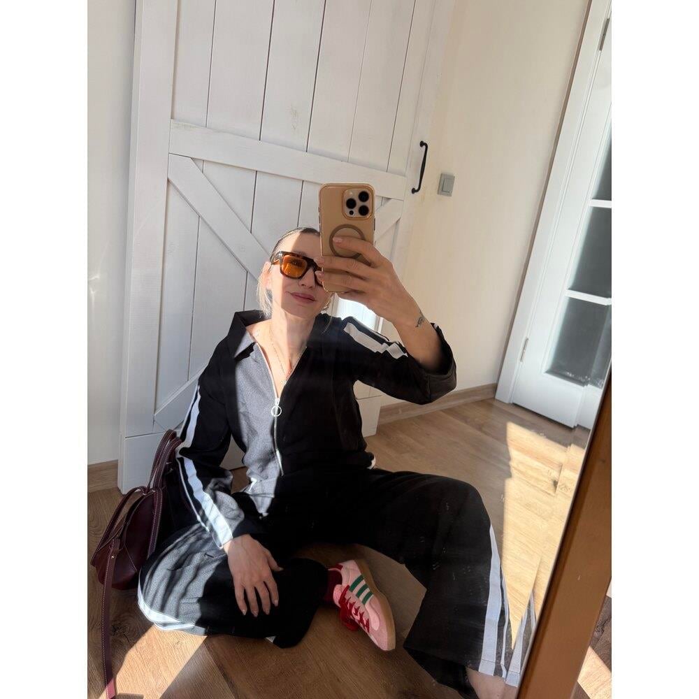 YANLARI ŞERİTLİ FERMUARLI TAKIM