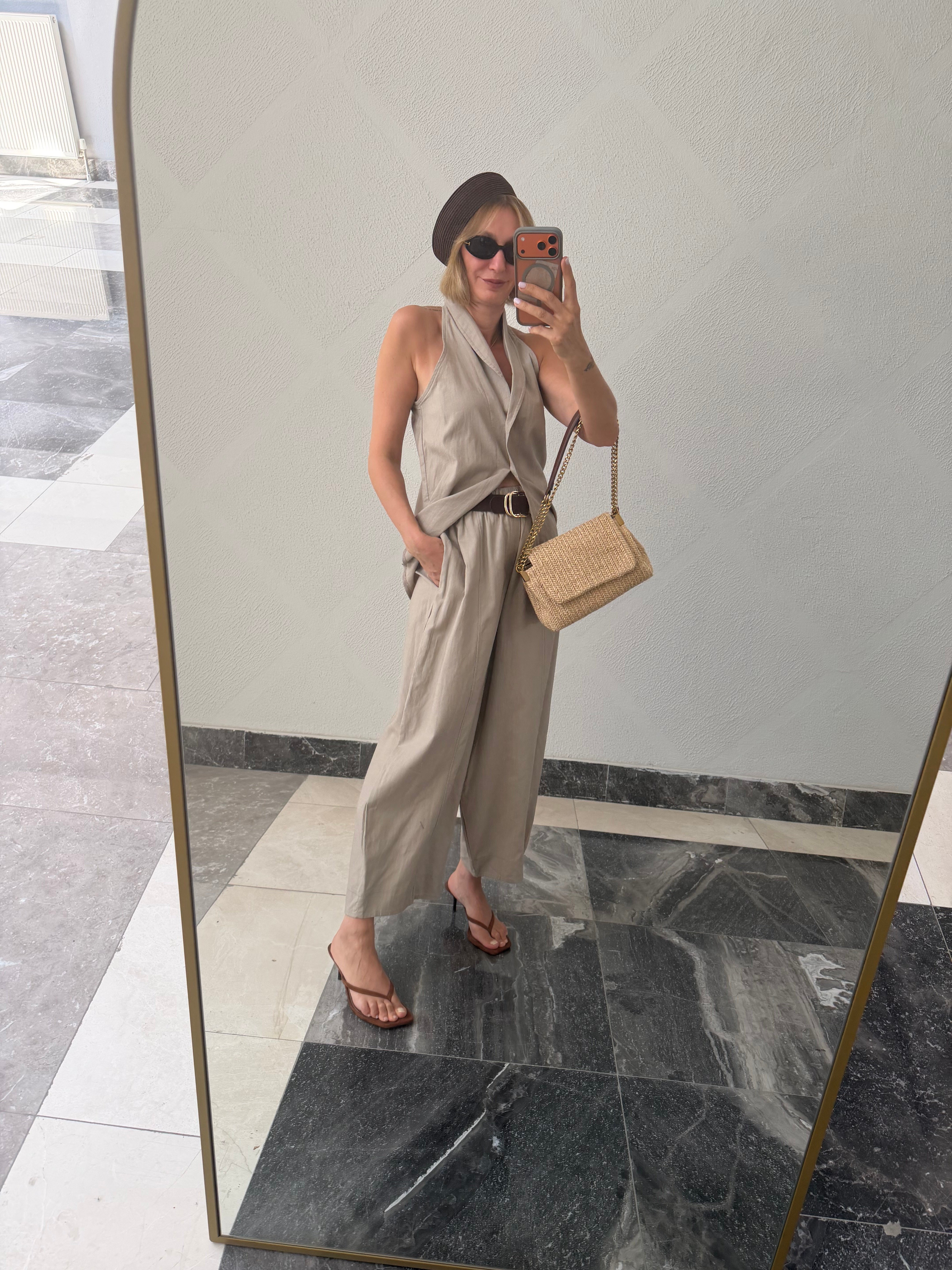Yelekli Linen Taş Takım