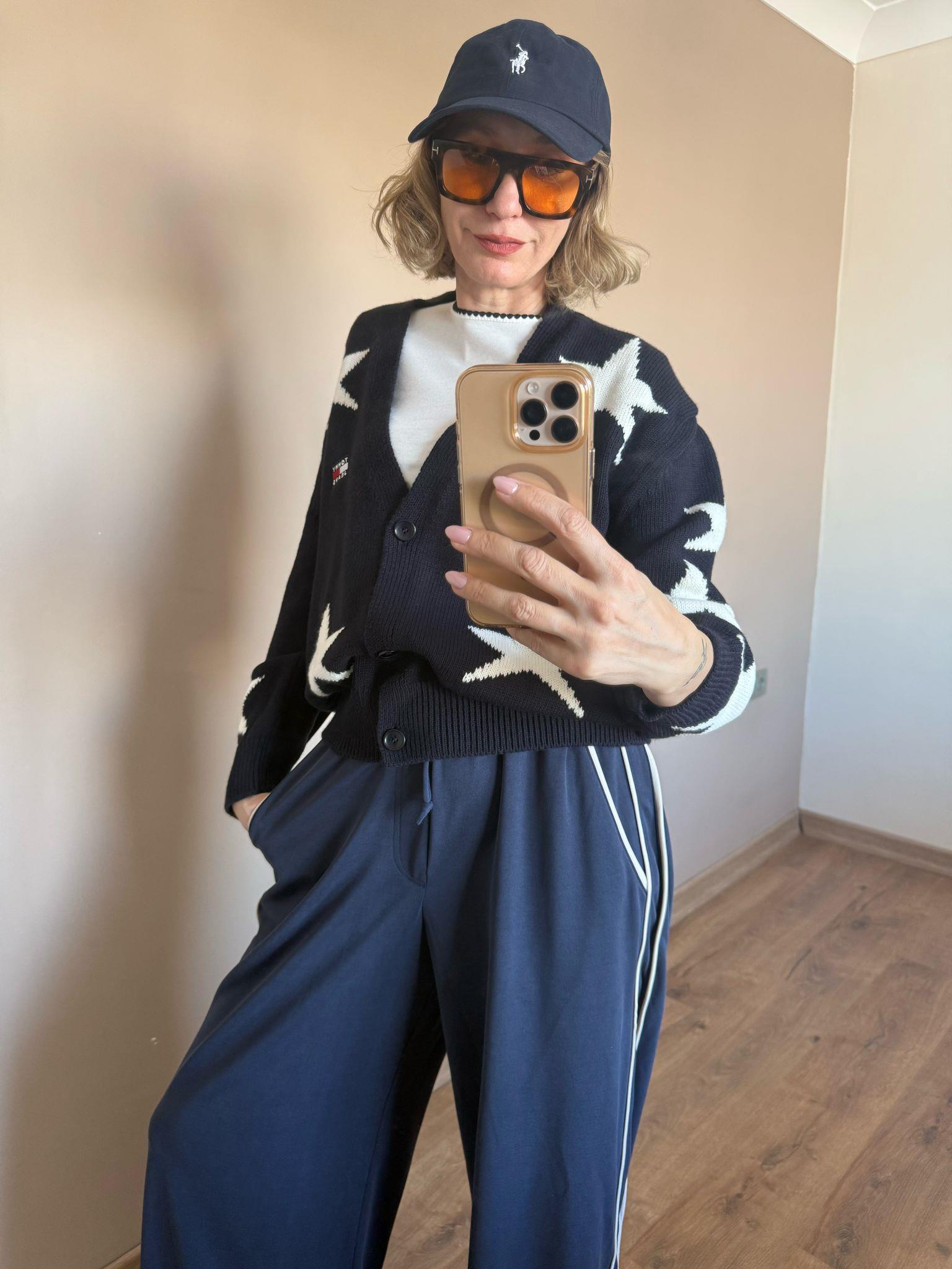 Yıldız Desenli Hırka