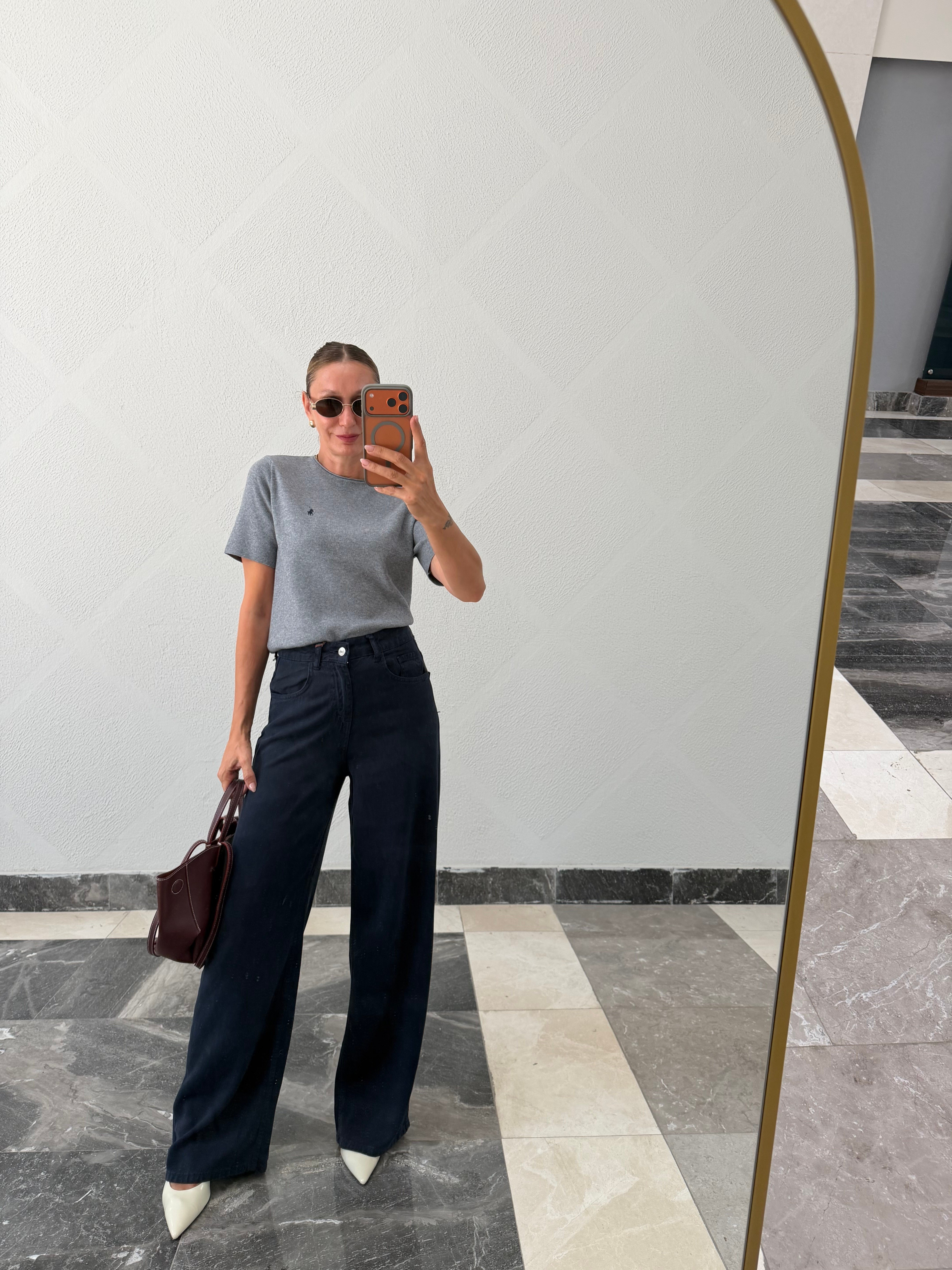 Yumuşak Dokulu Gri Rl Kısa Kollu Triko 