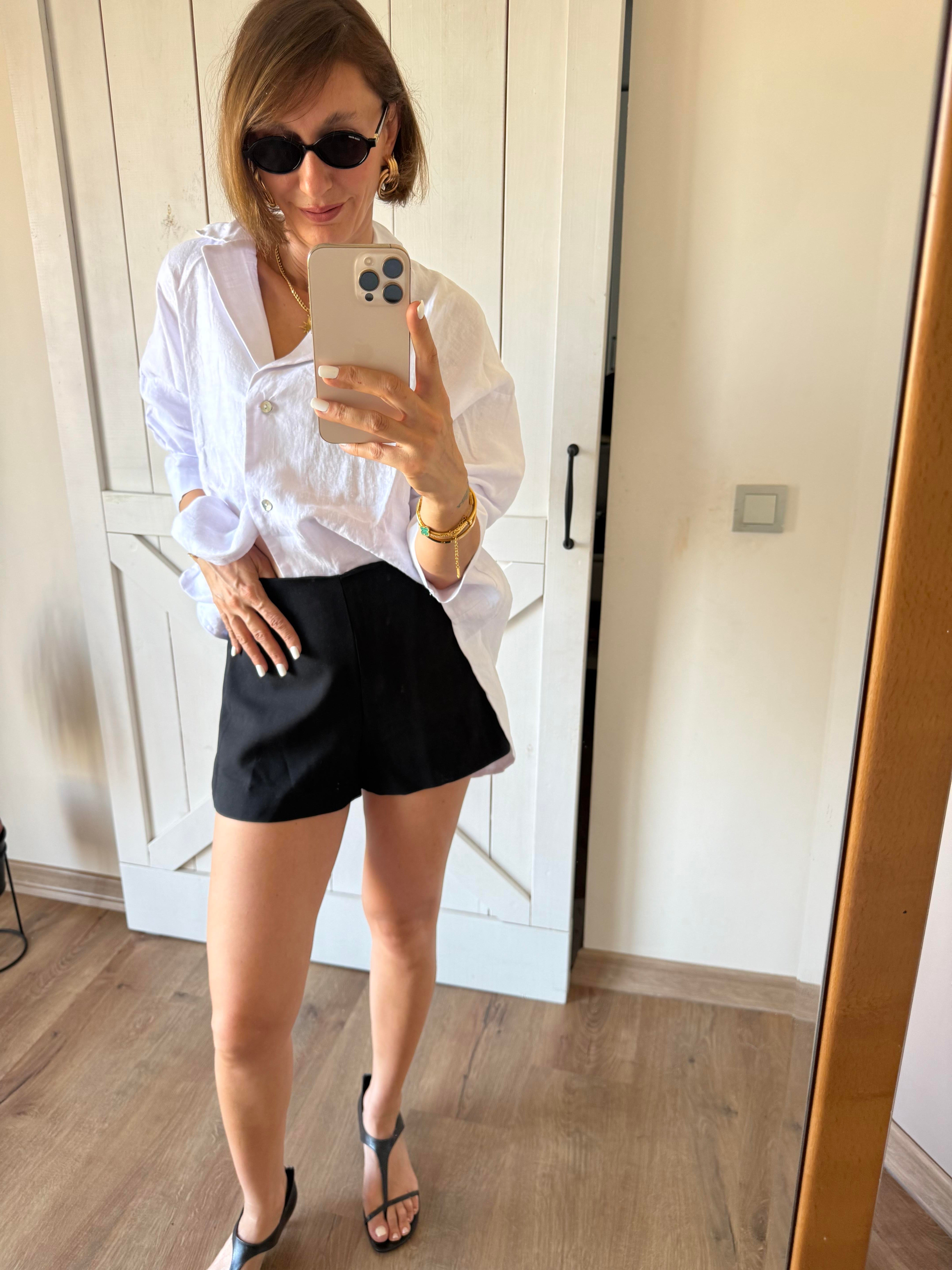 Zaar Mini Siyah Şort