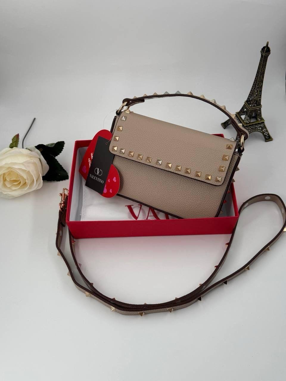 Zımba Detaylı Deri Nude Çanta