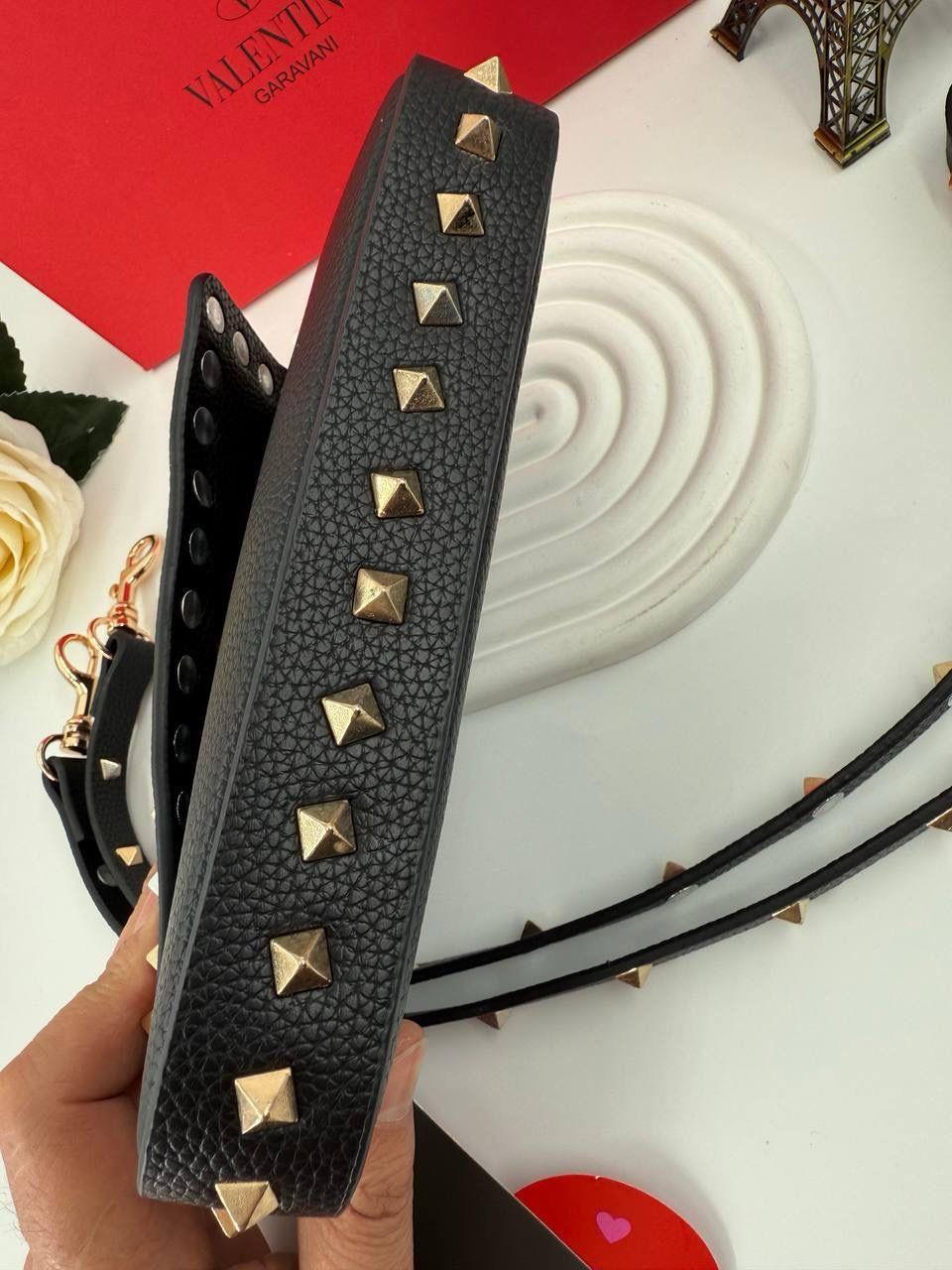 Zımba Detaylı Siyah Deri Çanta