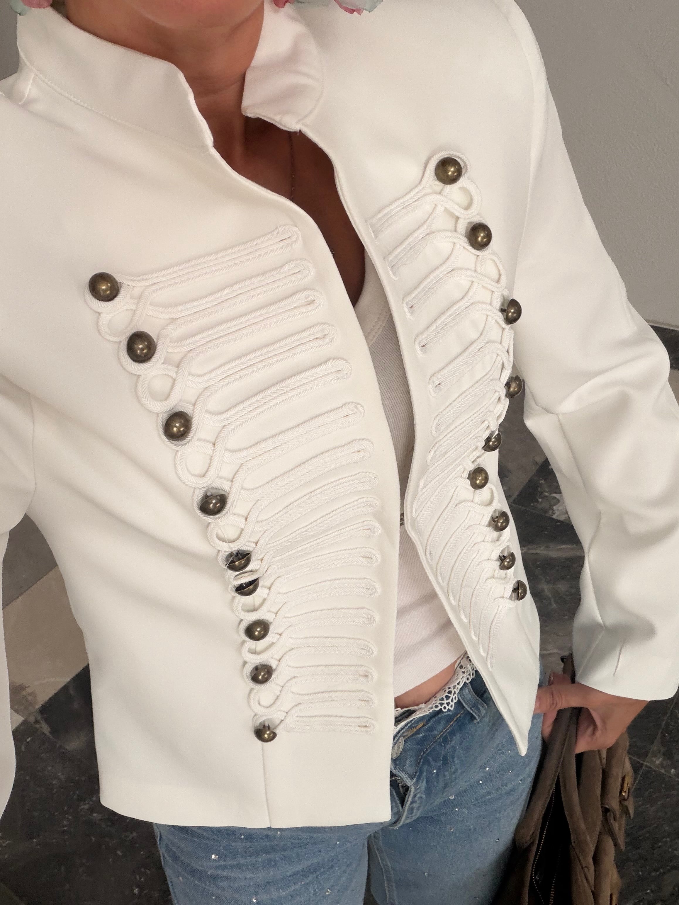 Zr Model Beyaz Napolyon Vatkalı Ceket