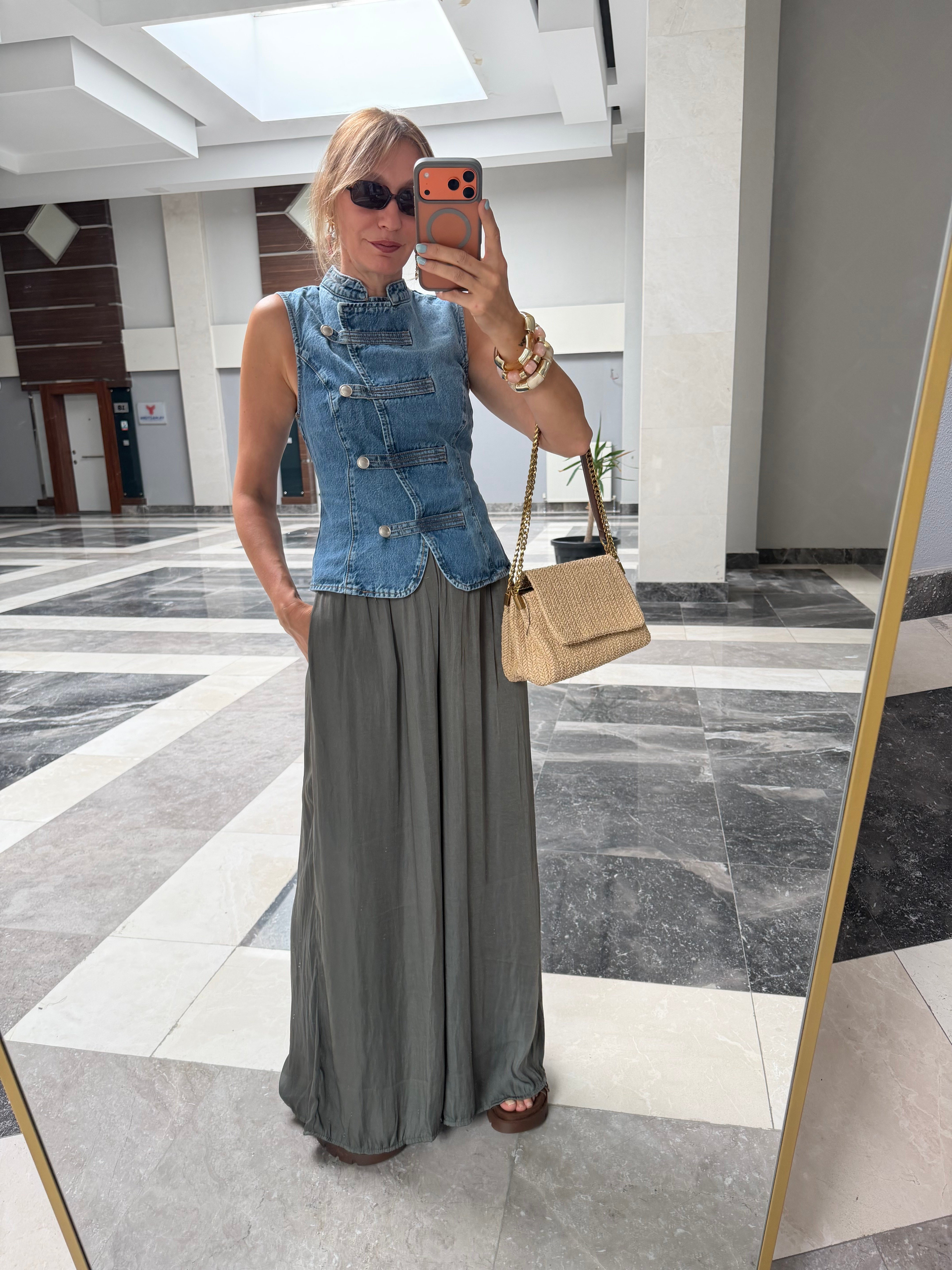 Zr Model Kalın Kemerli Bol Pantolon