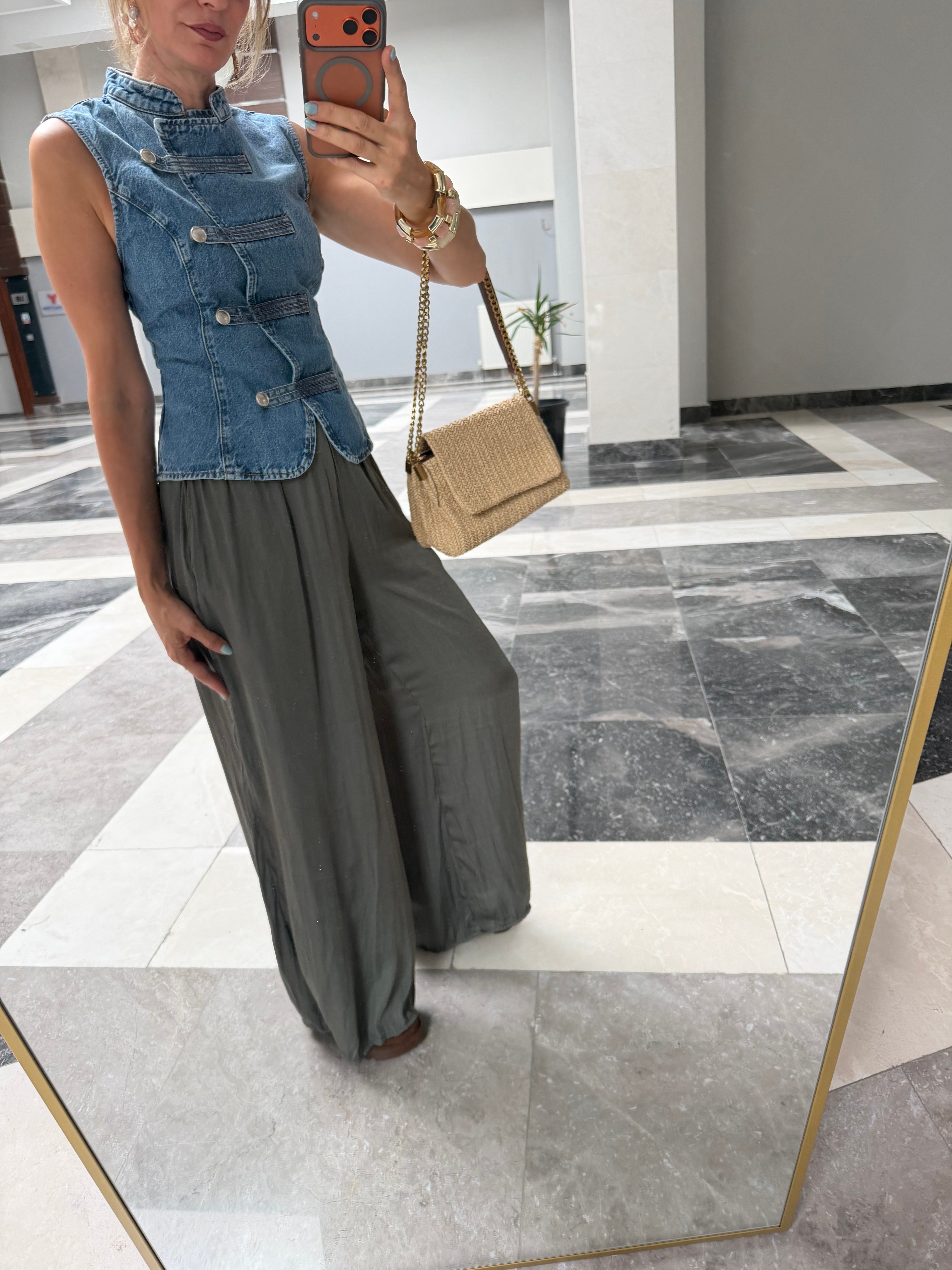 Zr Model Kalın Kemerli Bol Pantolon