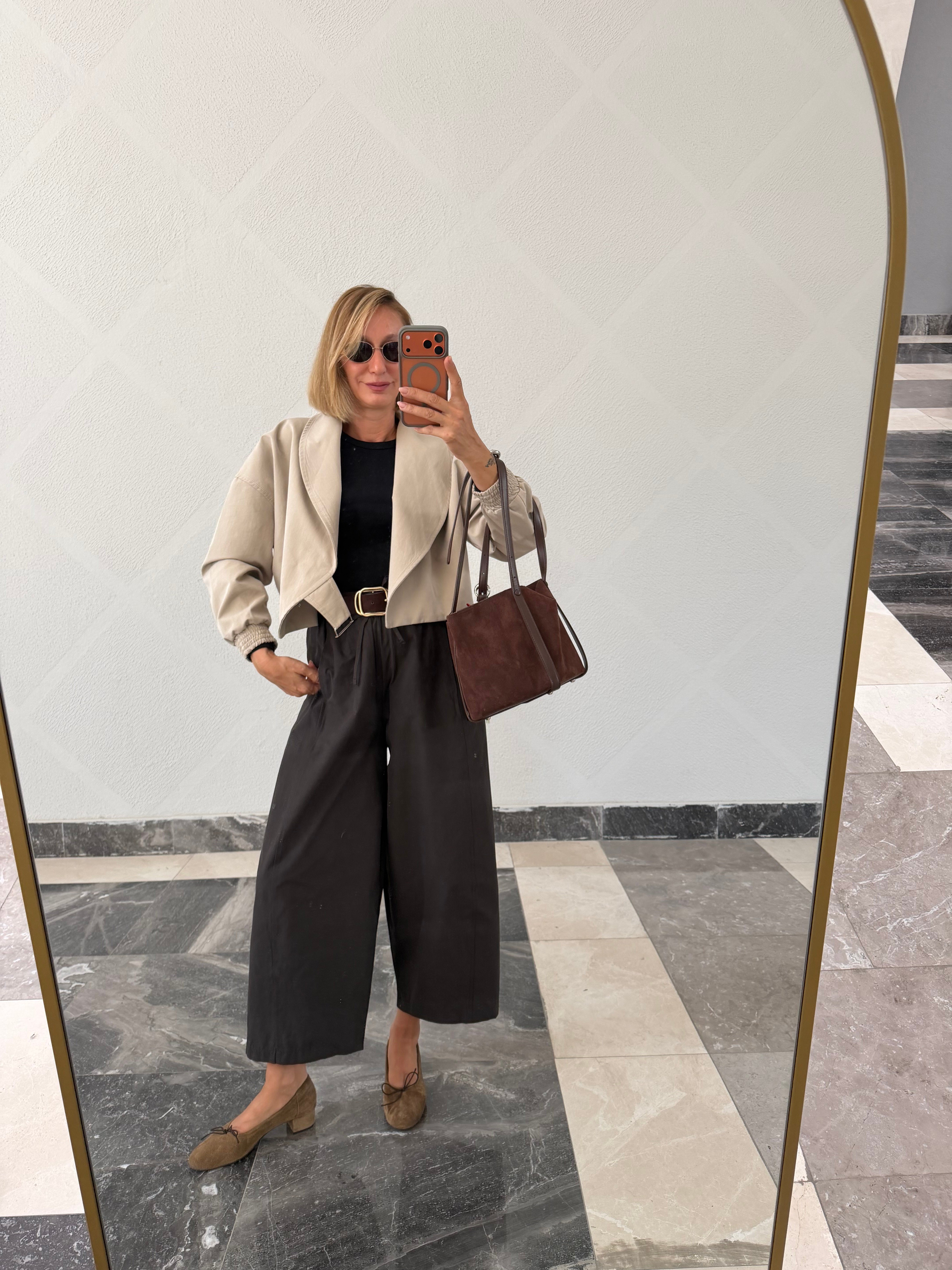 Zr Model Kruvaze Yaka Taş Kısa Trenç