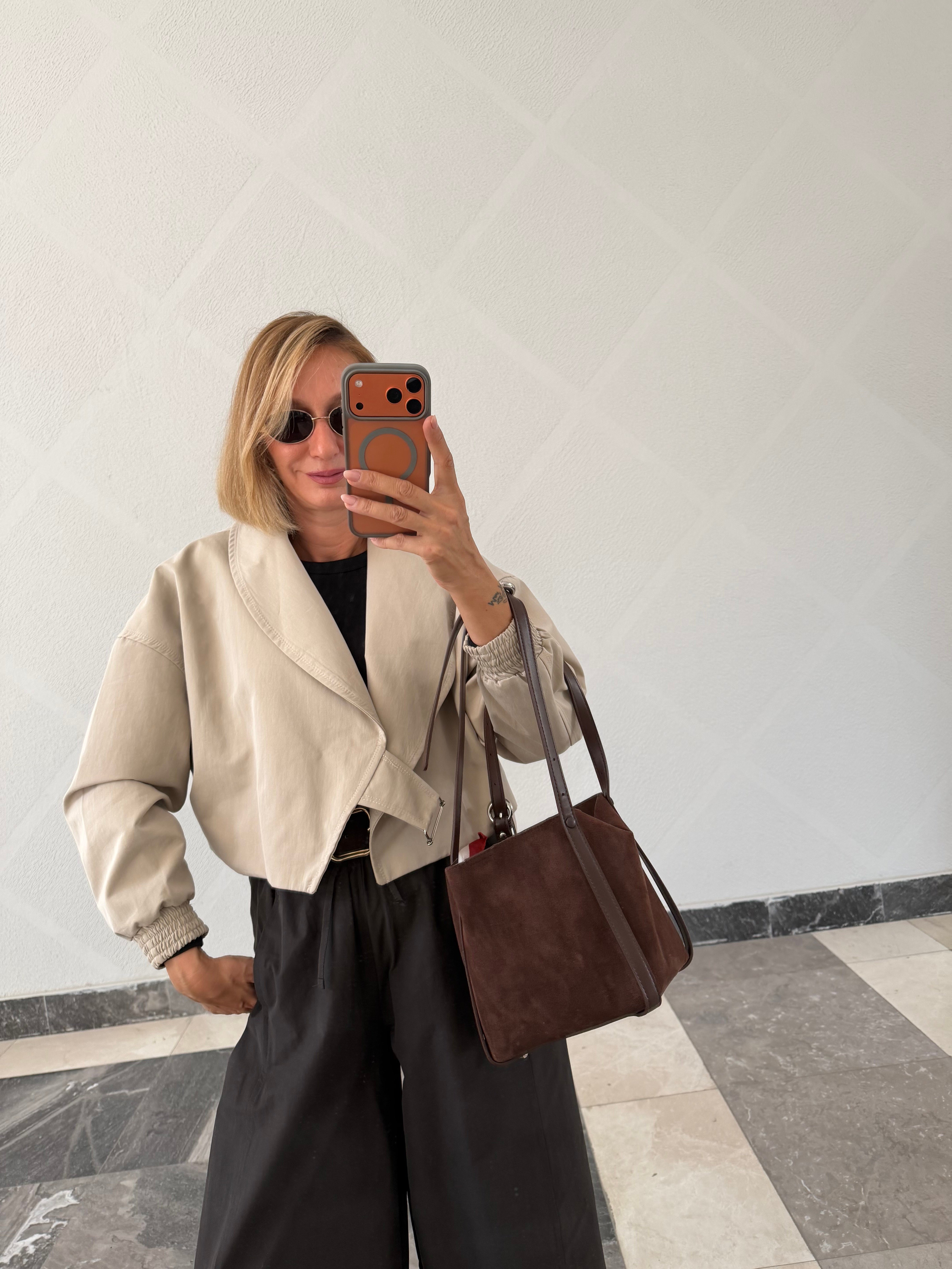 Zr Model Kruvaze Yaka Taş Kısa Trenç
