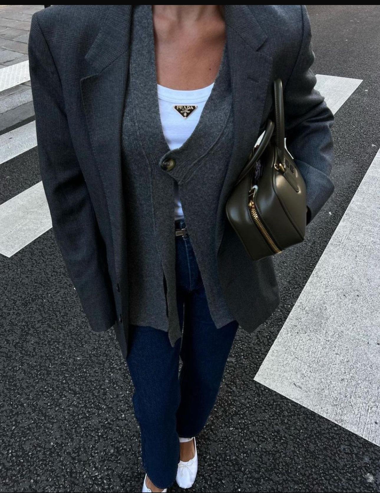 Zr Tasarım Bant Detaylı Hırka