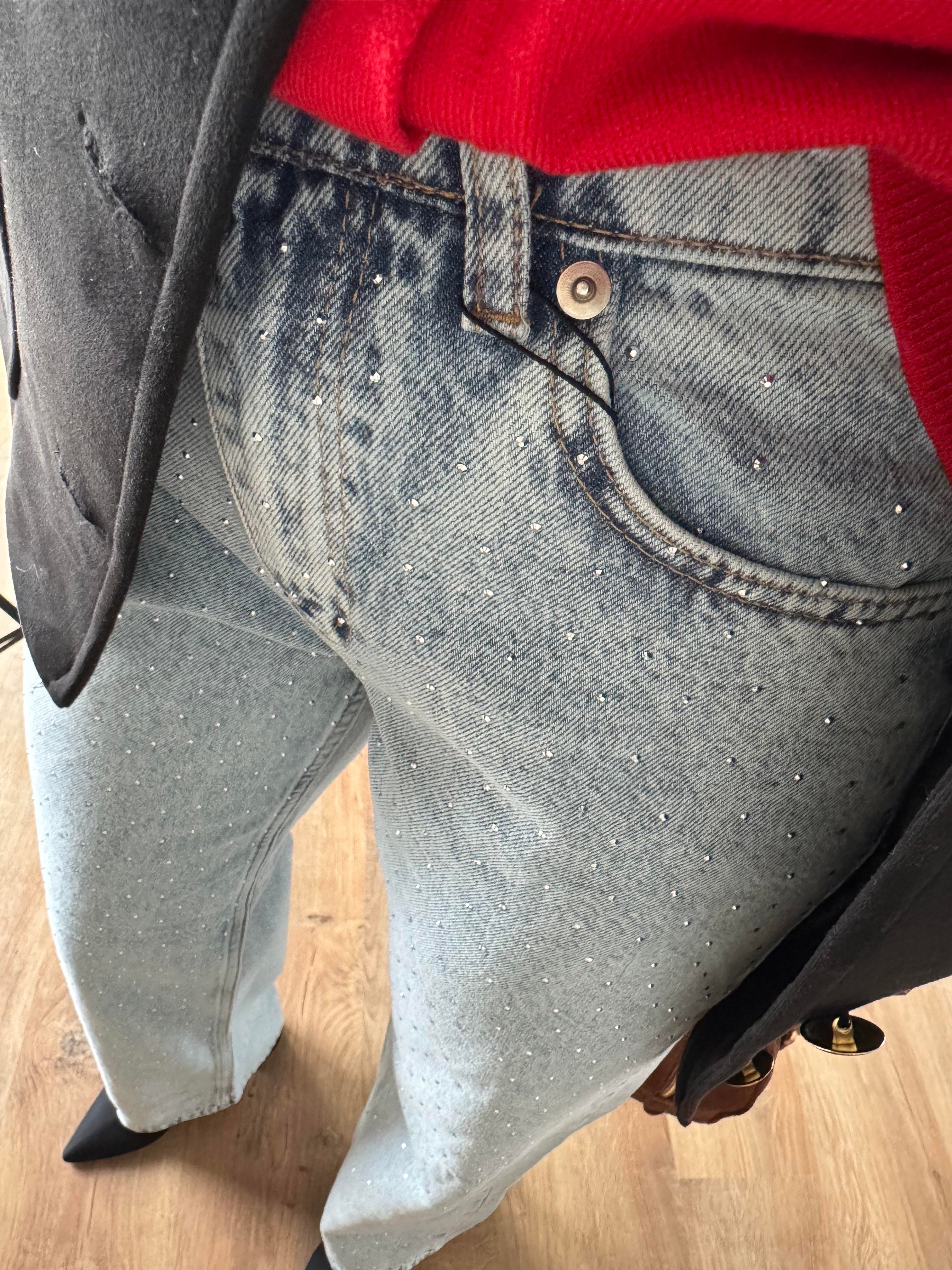 Zr Taşlı Kar Yıkama Jean