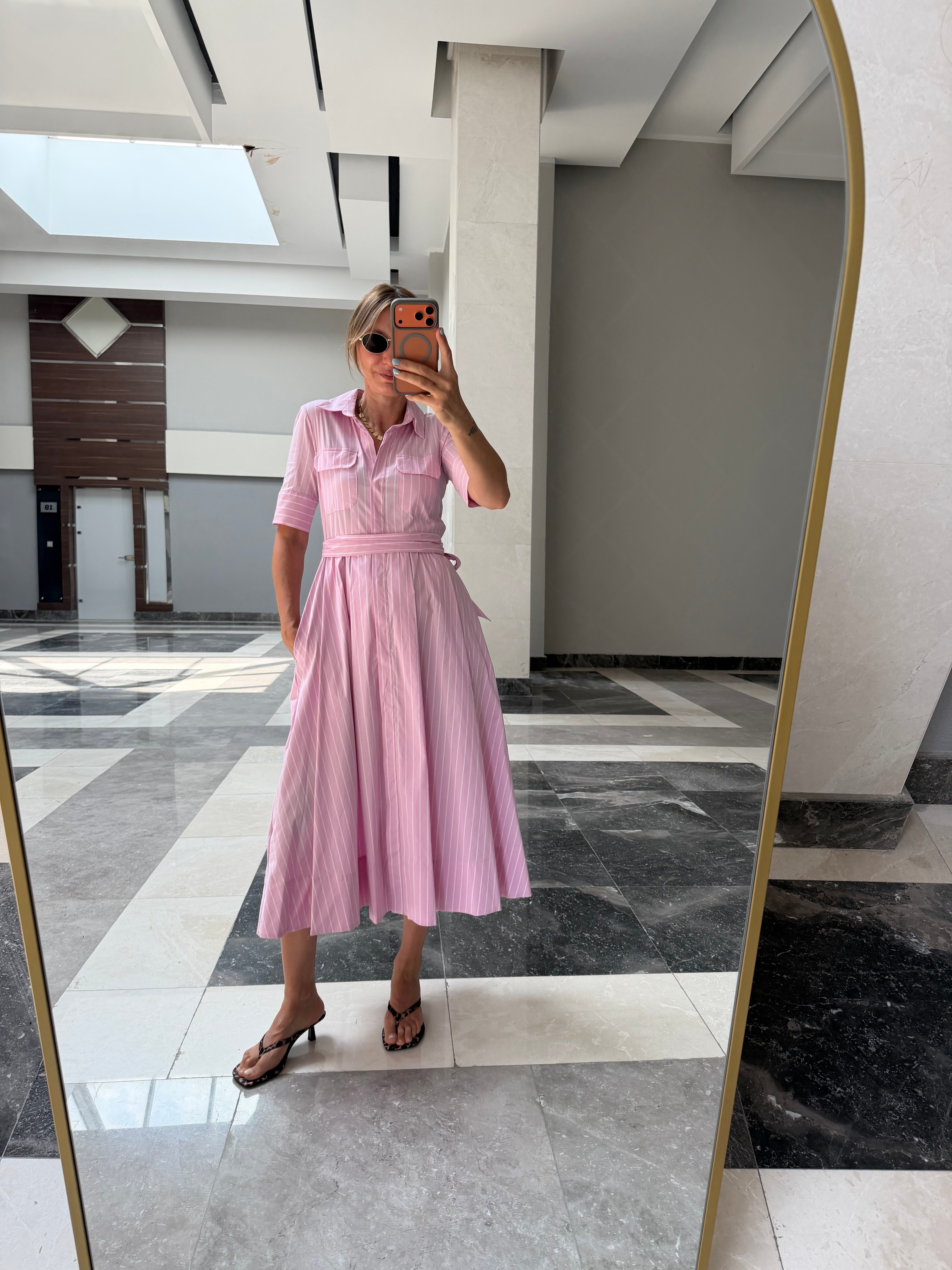 Zr Toz Pembe Kuşaklı Yanlardan Cepli Elbise