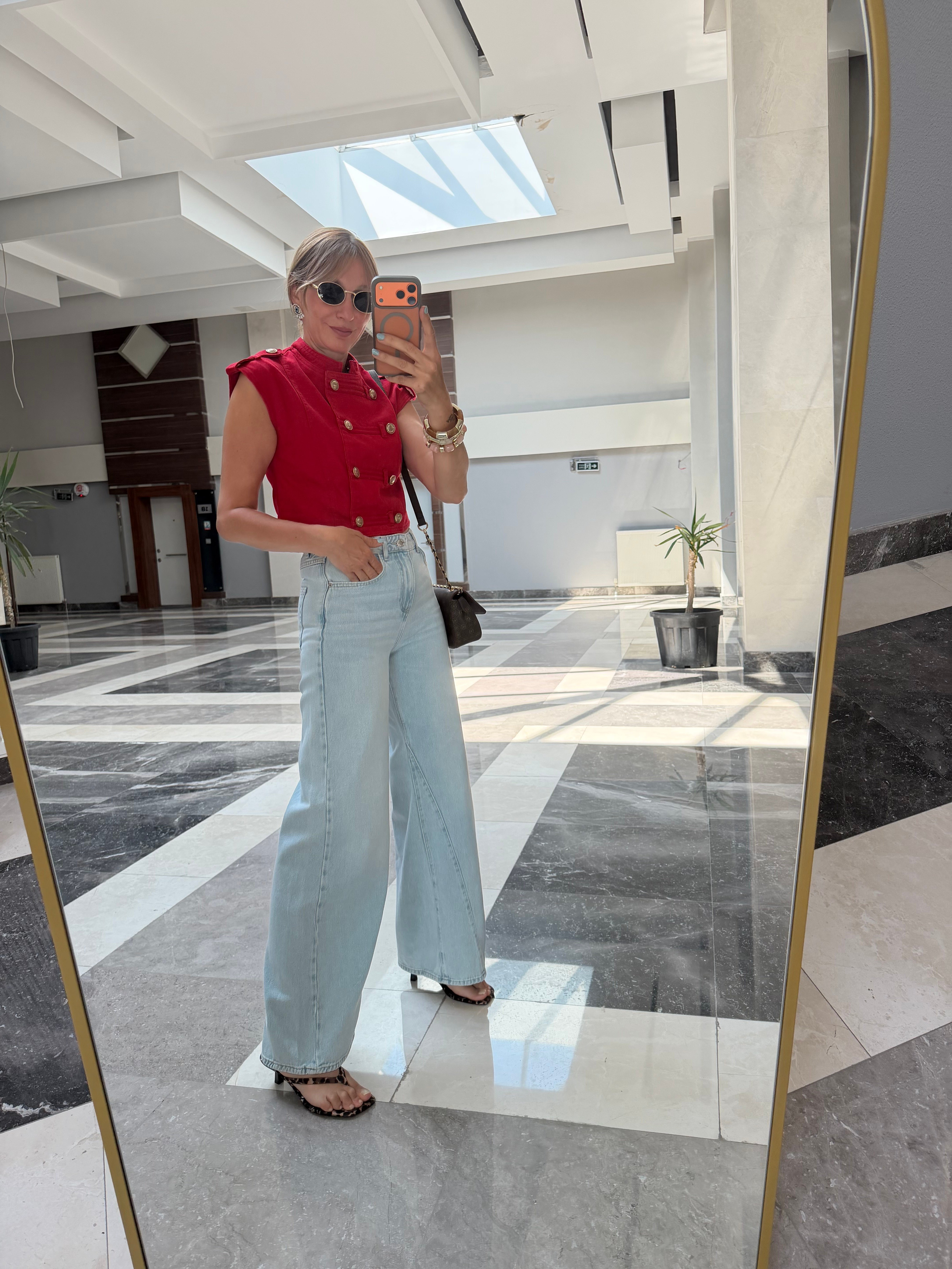 Zr Yüksek Bel Dikiş Detaylı Jean