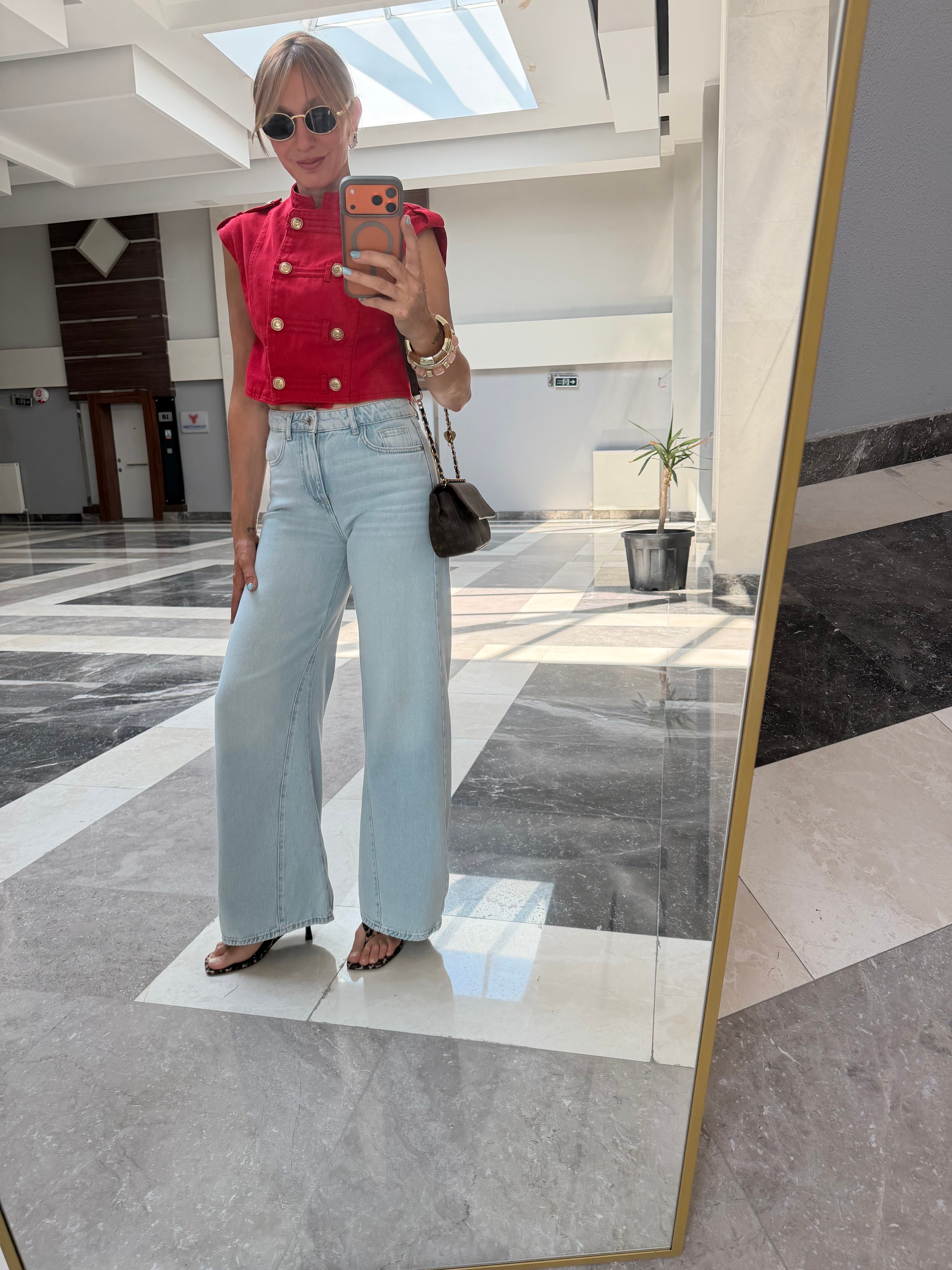 Zr Yüksek Bel Dikiş Detaylı Jean