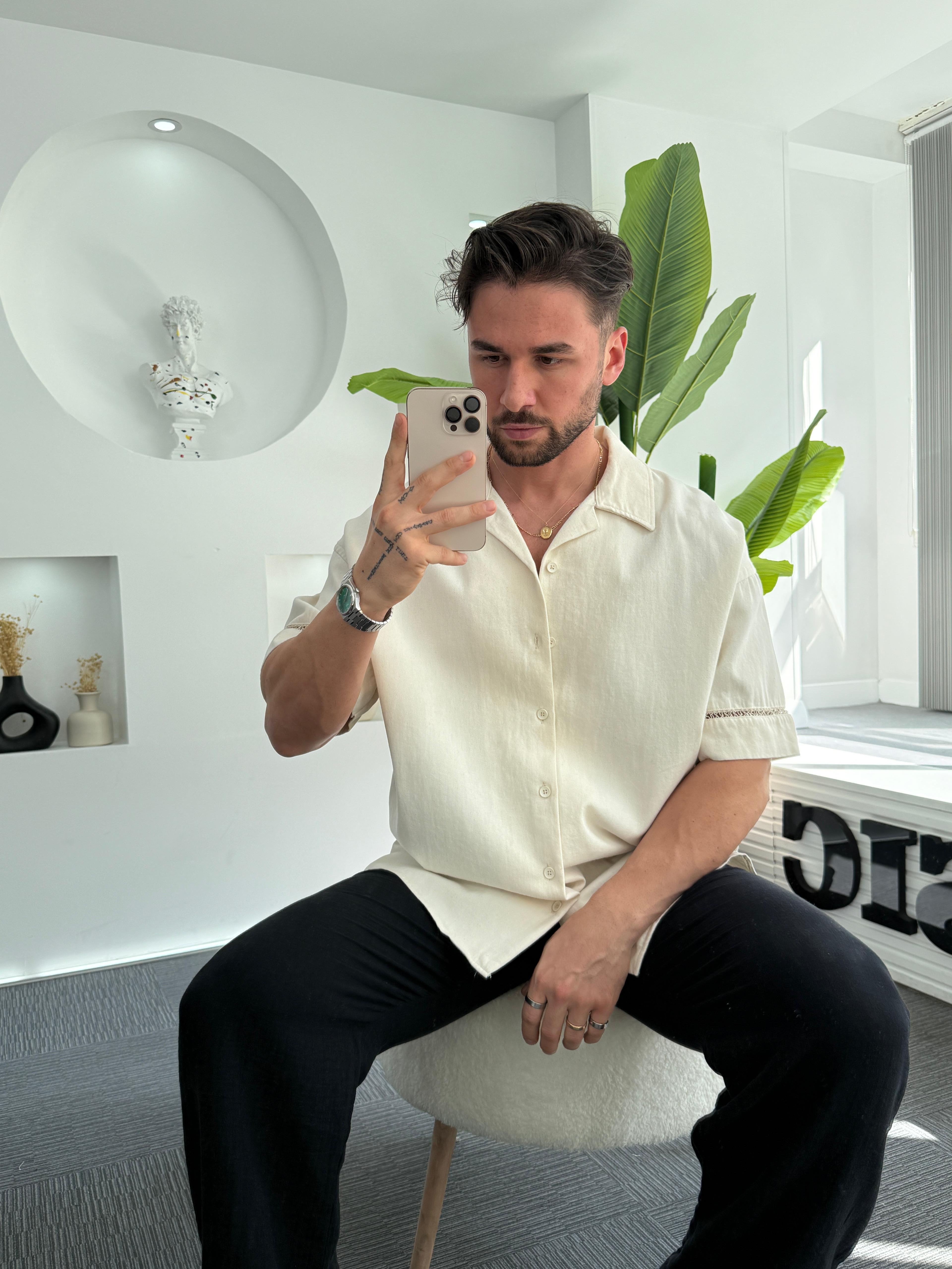 Bej Kısa Kol Nakışlı Oversize Gabardin Gömlek