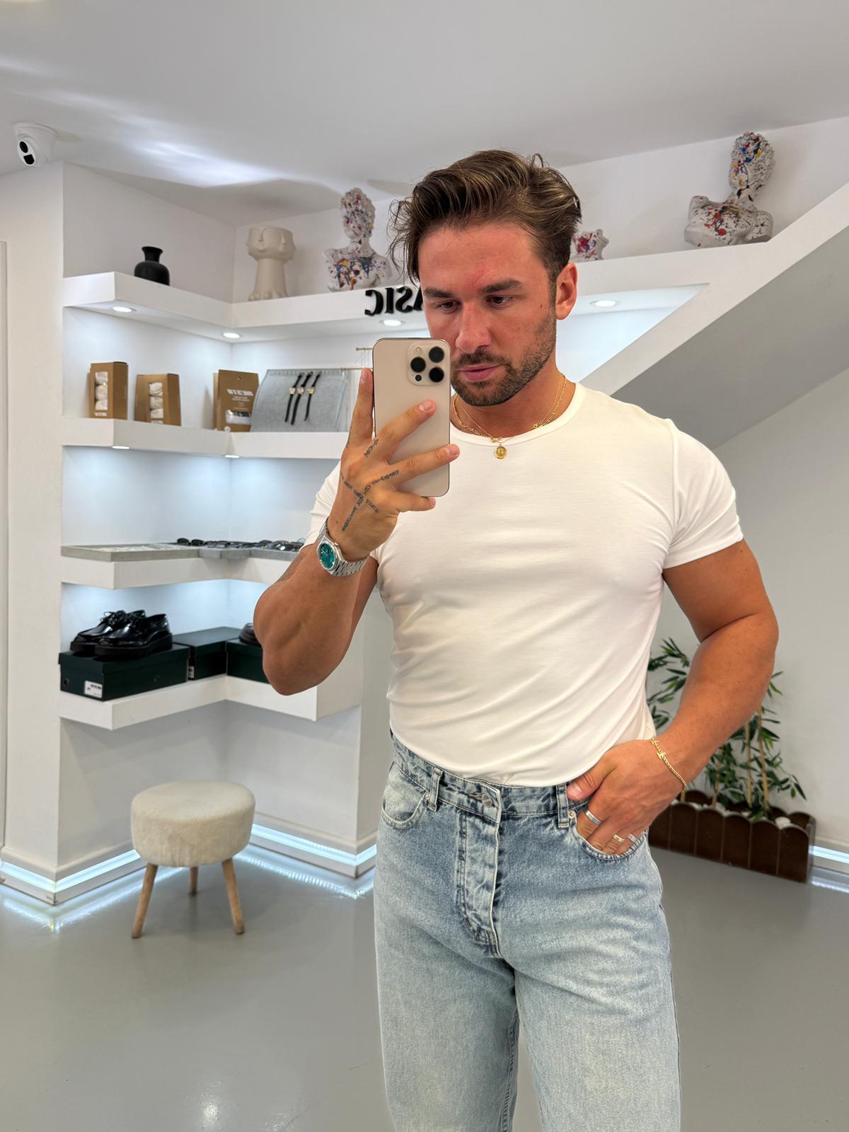 Beyaz Oysh Kumaş Slim Fit T-Shirt