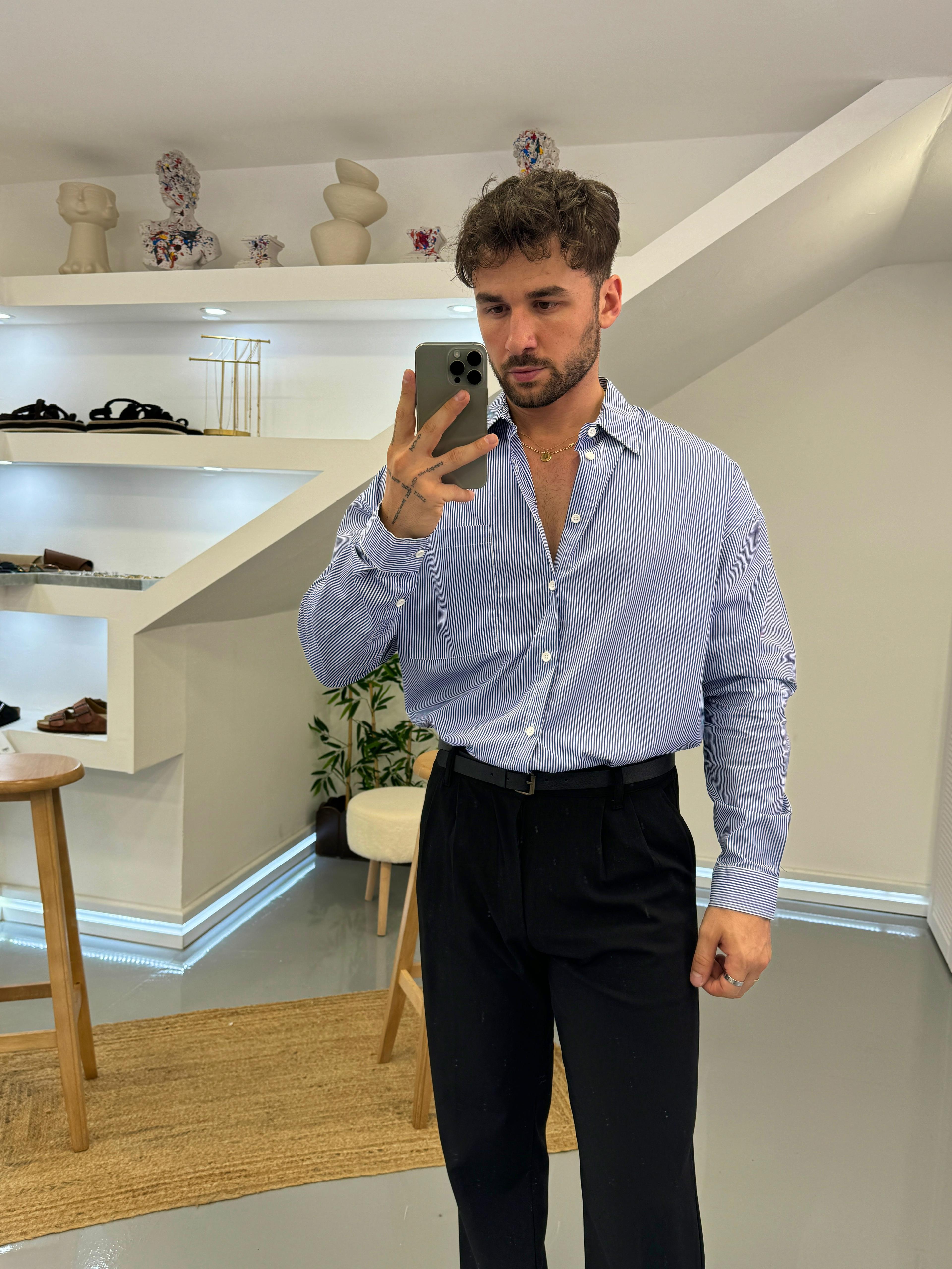 Beyaz Saks İnce Çizgili Stripe Gömlek