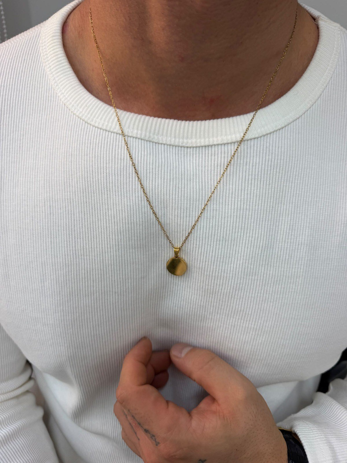 Gold Nora Kolye