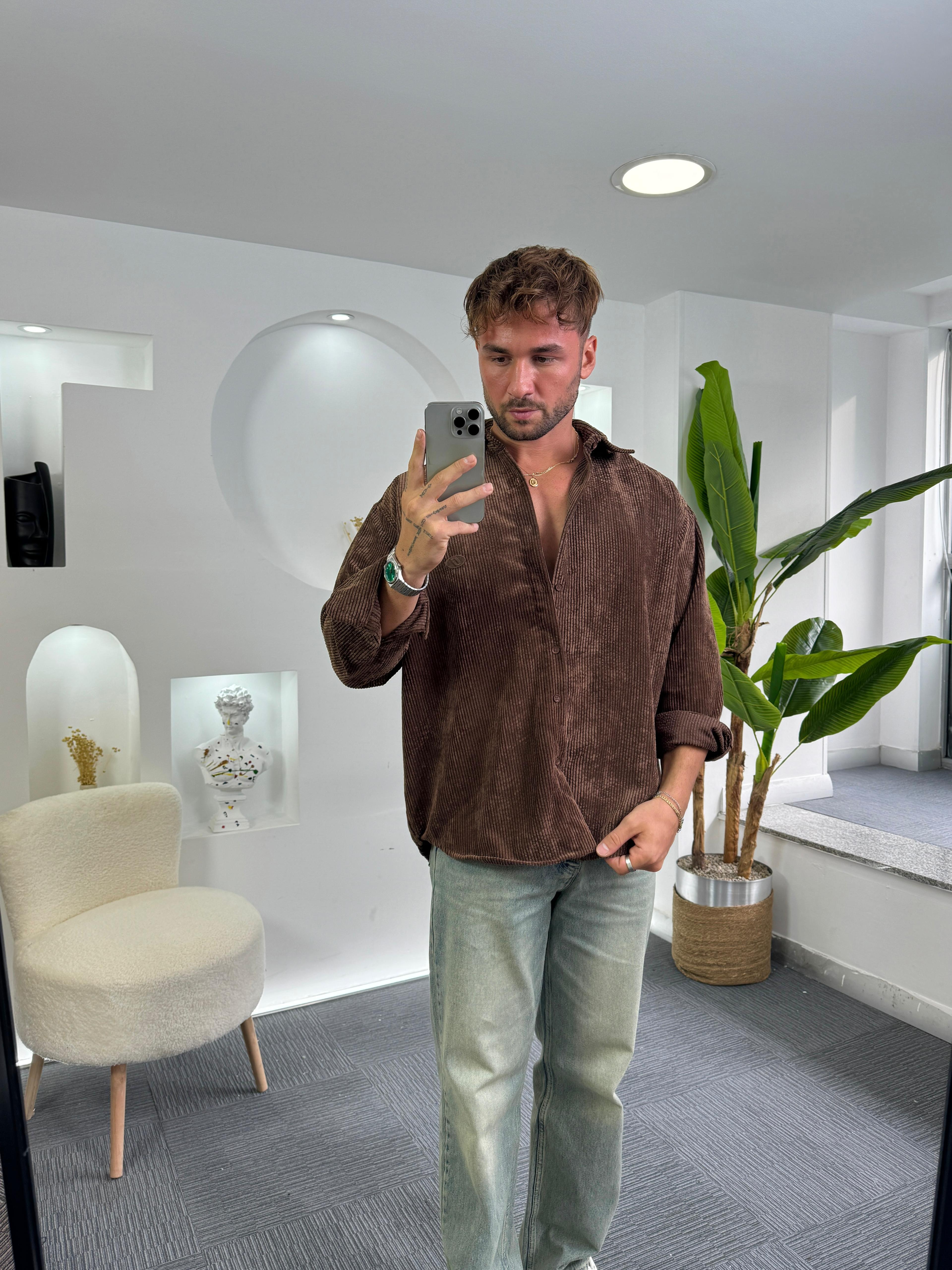 Kahve Oversize GG Kadife Gömlek