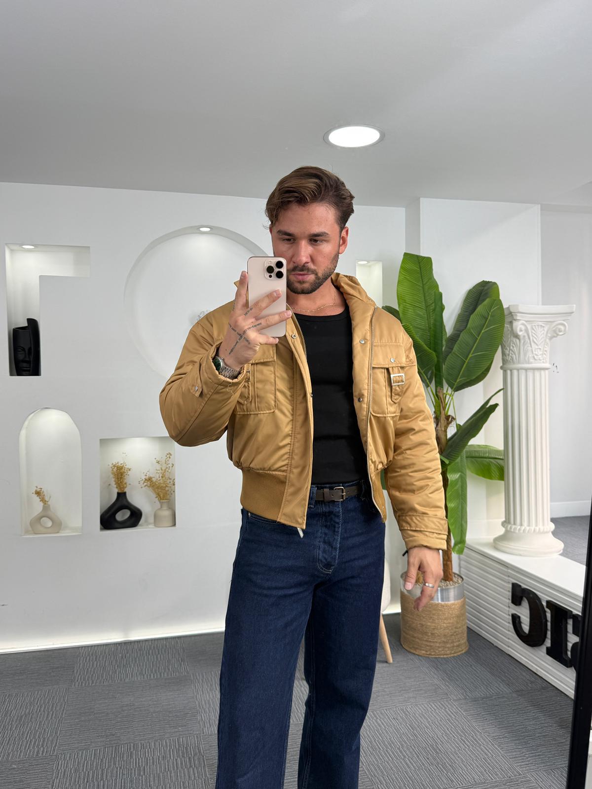 Krem Giesto Çift Cep Bomber Crop Ceket