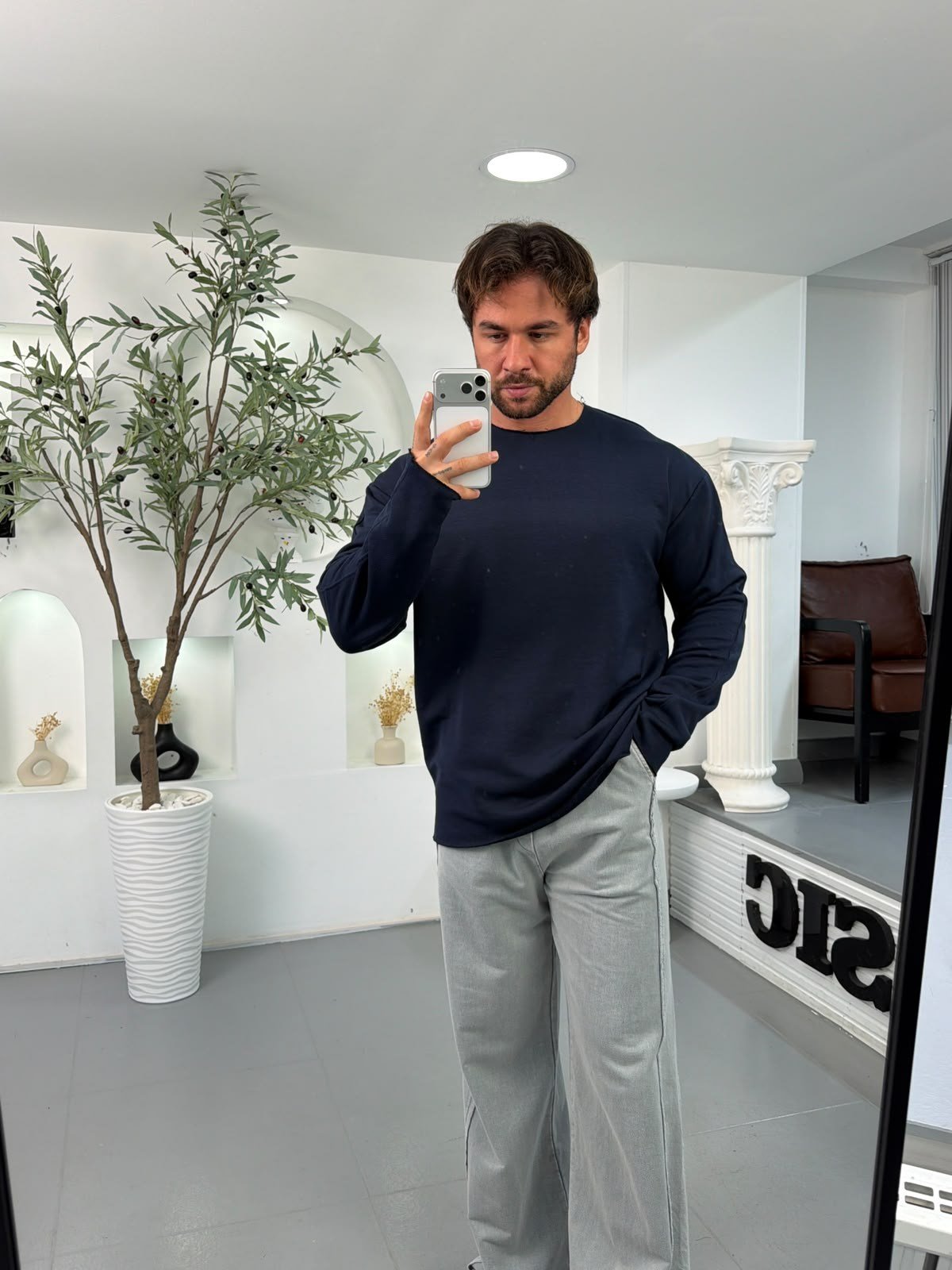 Lacivert MR Oversize Kesik Yaka Sweatshirt