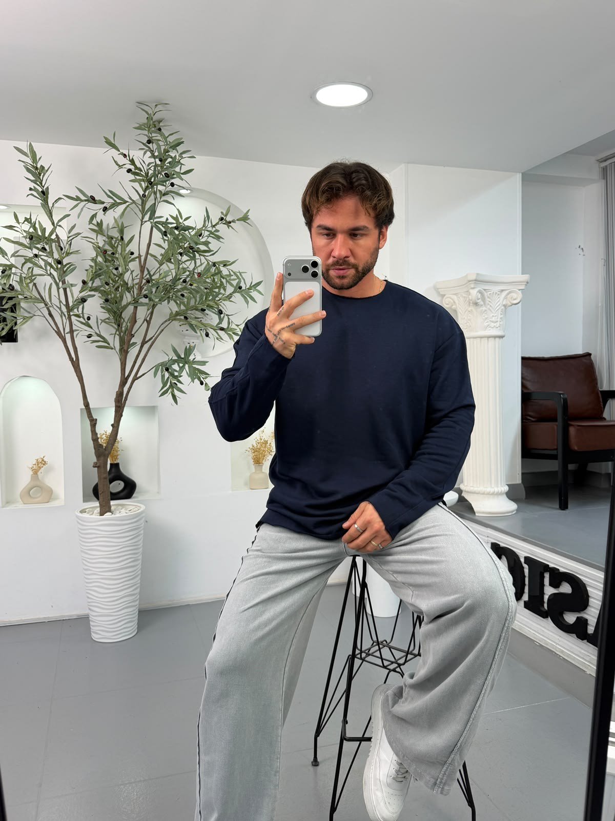 Lacivert MR Oversize Kesik Yaka Sweatshirt