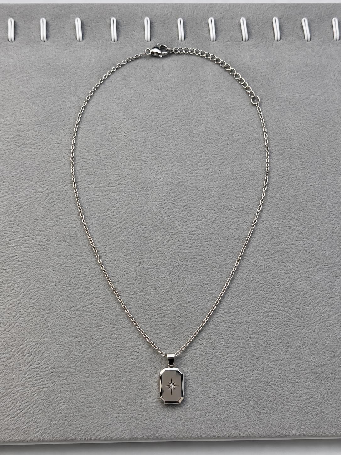 Silver Hex Kolye