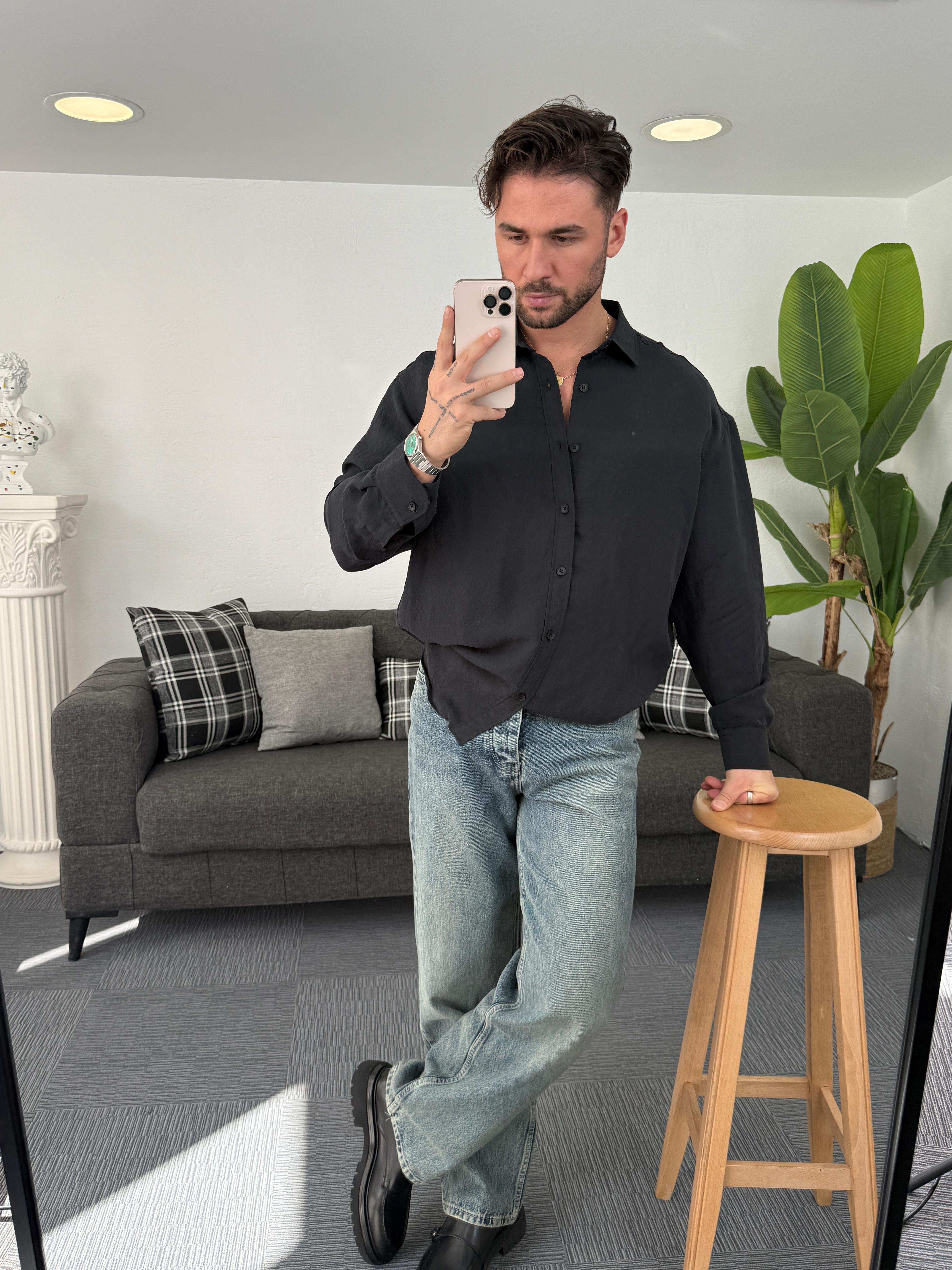 Siyah Oversize GG Venüs Gömlek