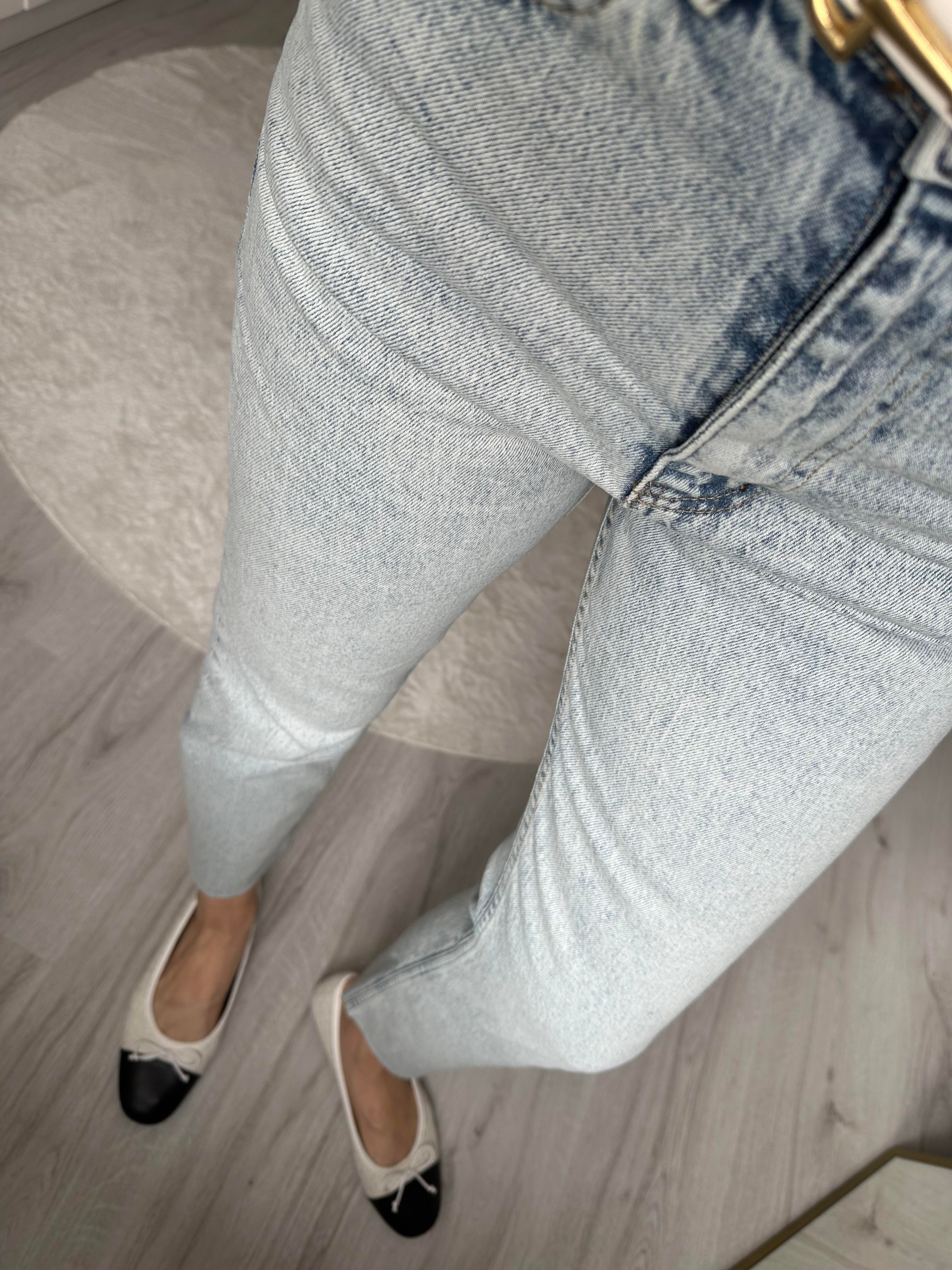 BOY FIT KESİK PAÇA AÇIK MAVİ JEAN