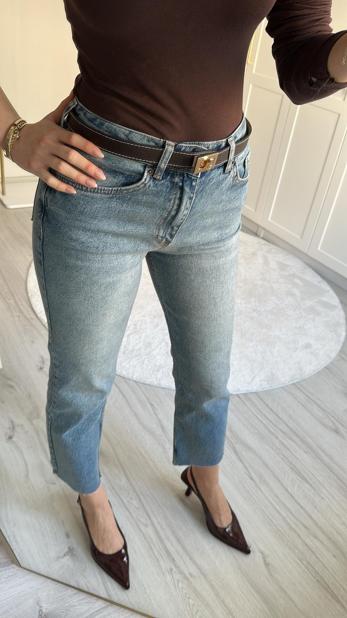BOY FIT KESİK PAÇA MAVİ JEAN