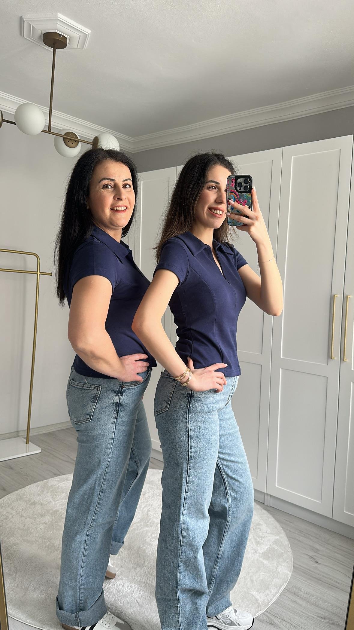 FERMUARLI LACİVERT BLUZ