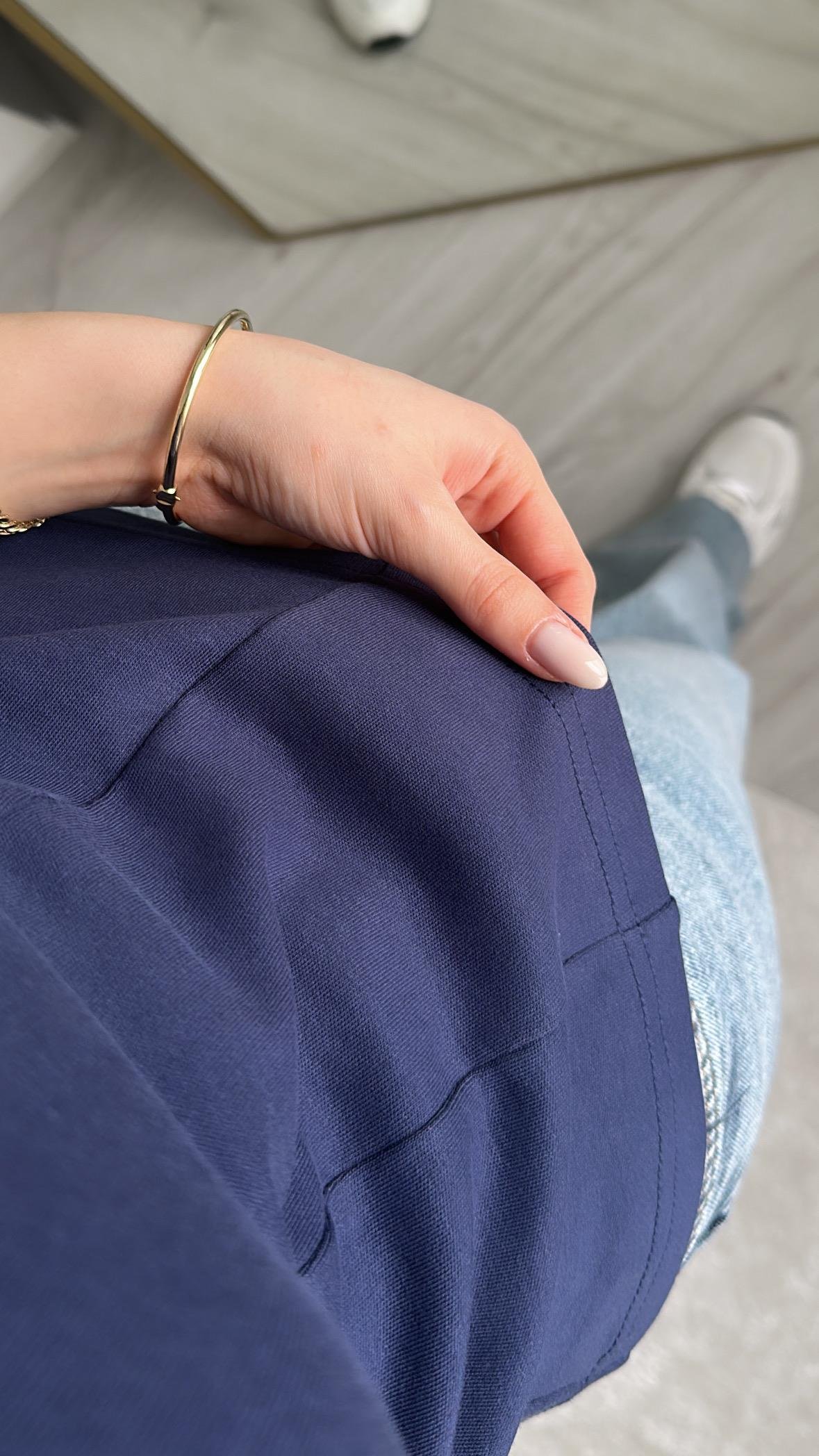 FERMUARLI LACİVERT BLUZ