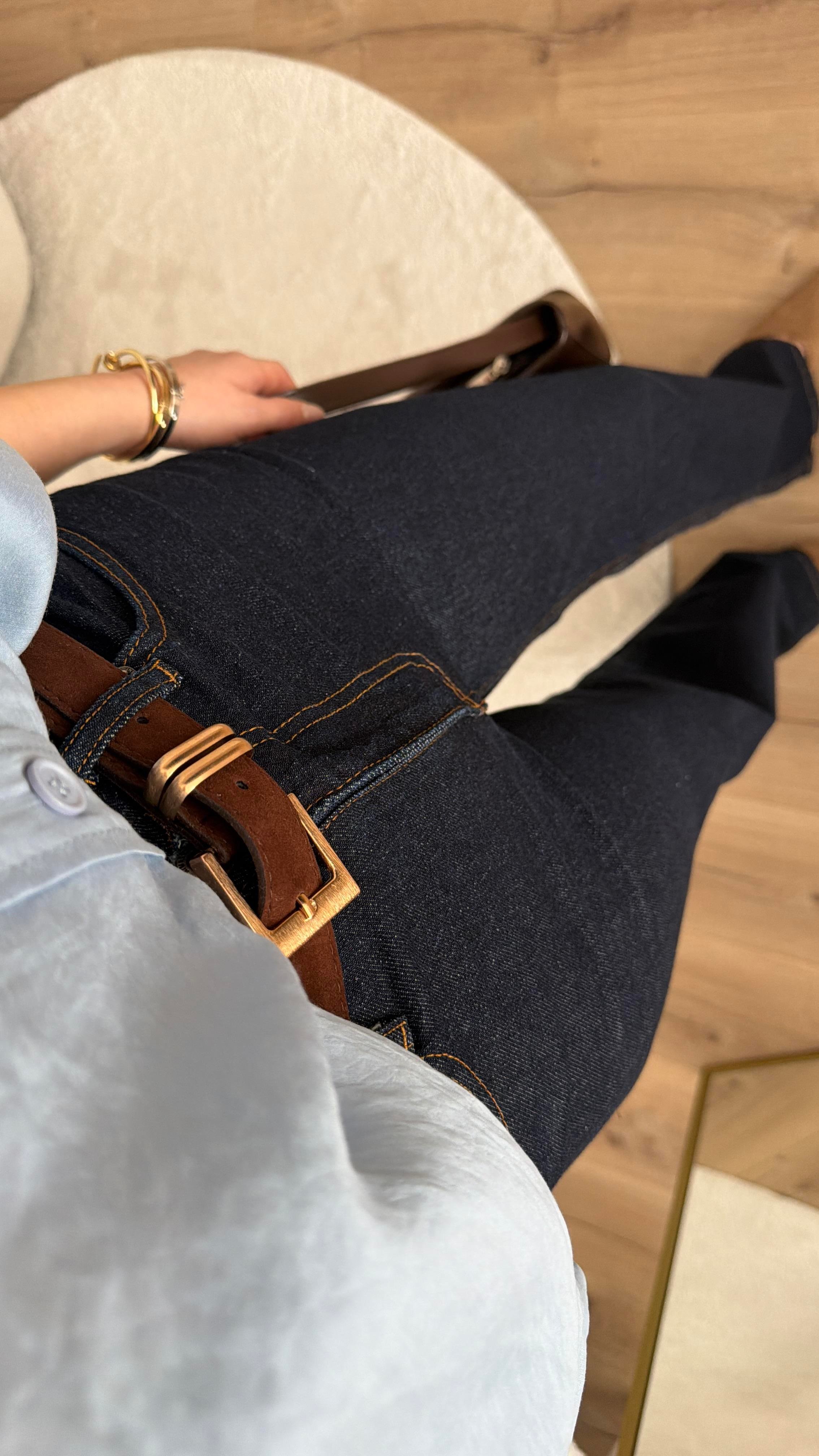 KEMERLİ KOYU LACİVERT STRAİGHT JEAN