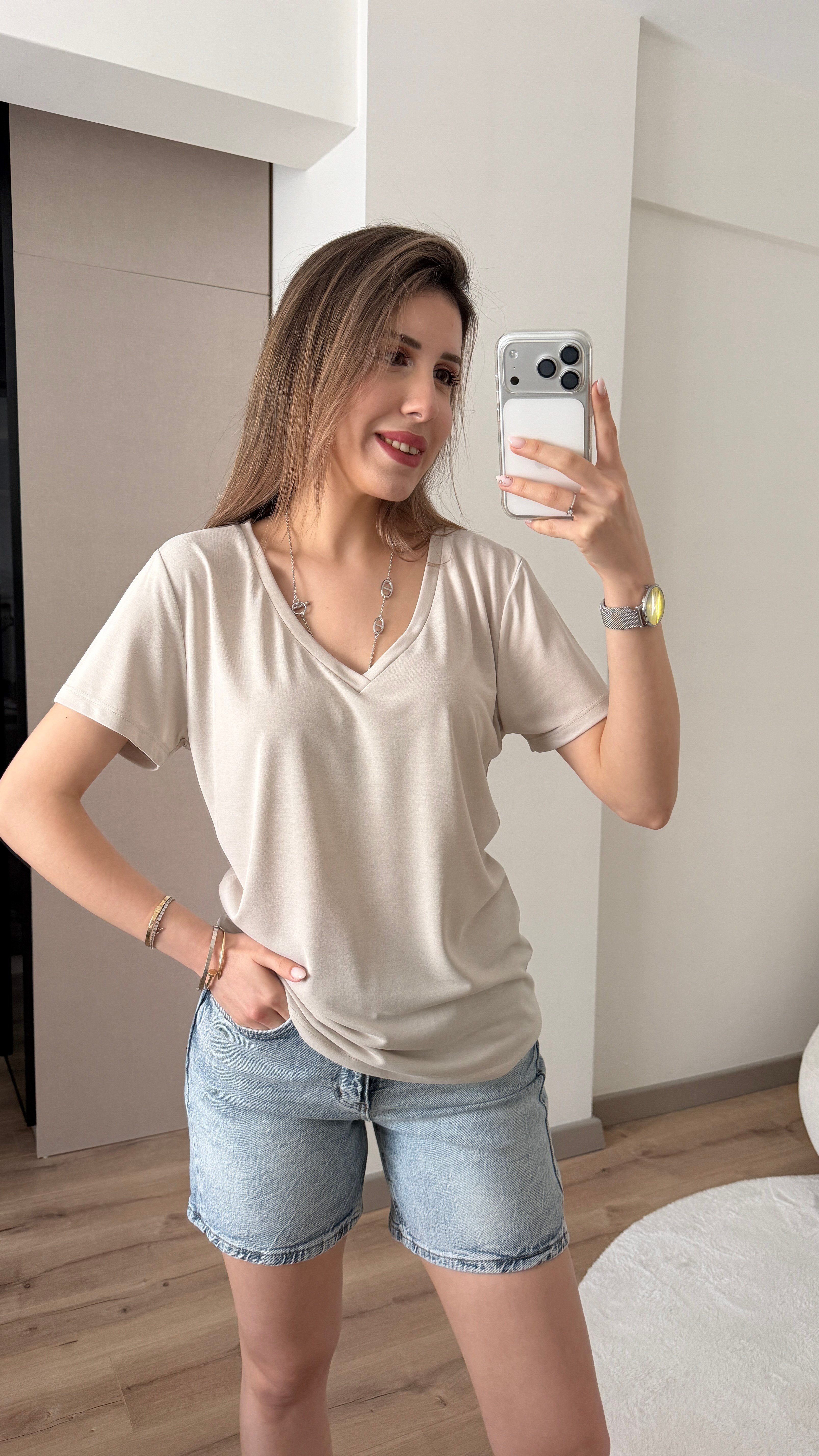 MODAL KUMAŞ V YAKA TAŞ TİŞÖRT