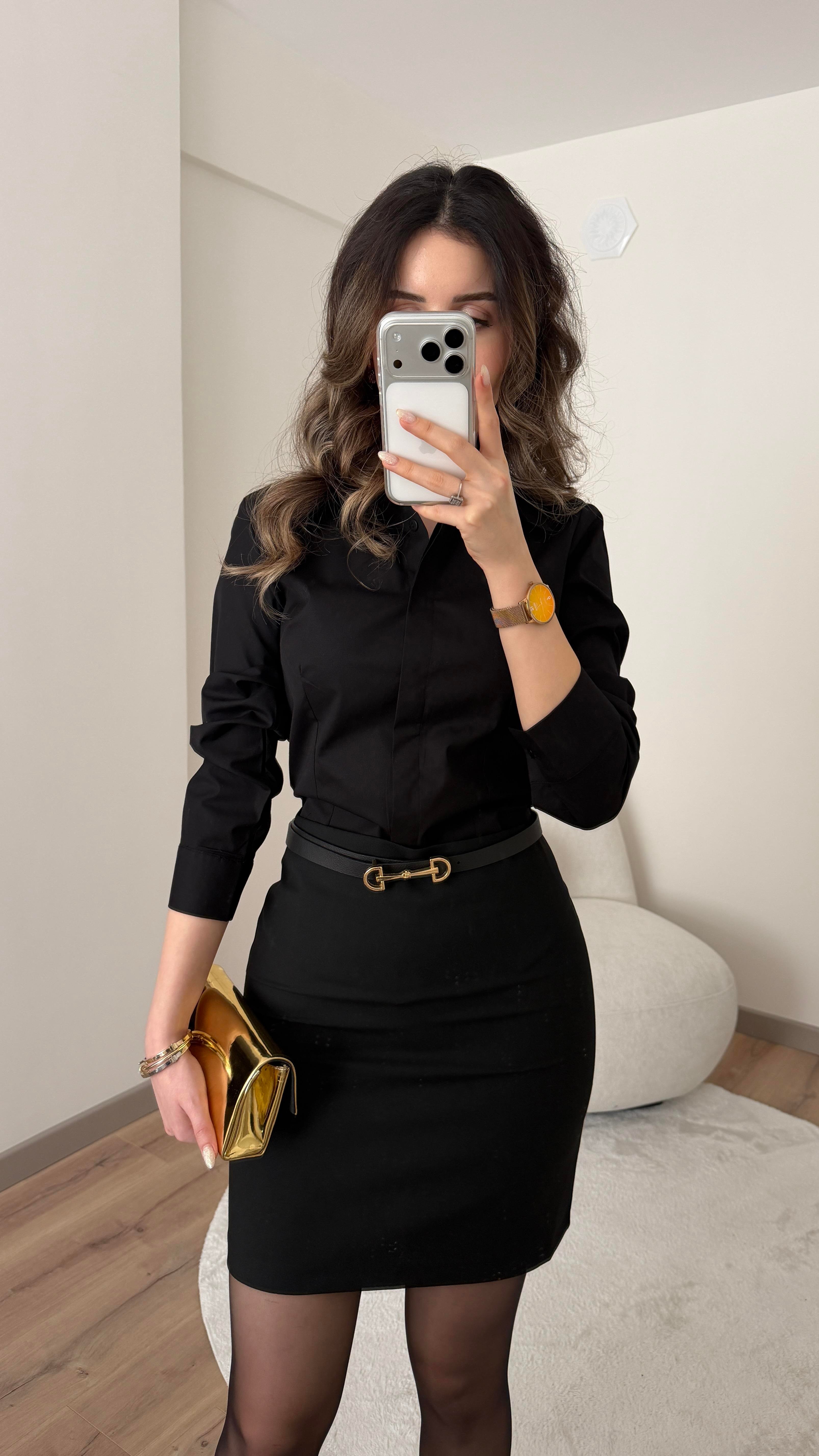 SİYAH MİNİ ETEK