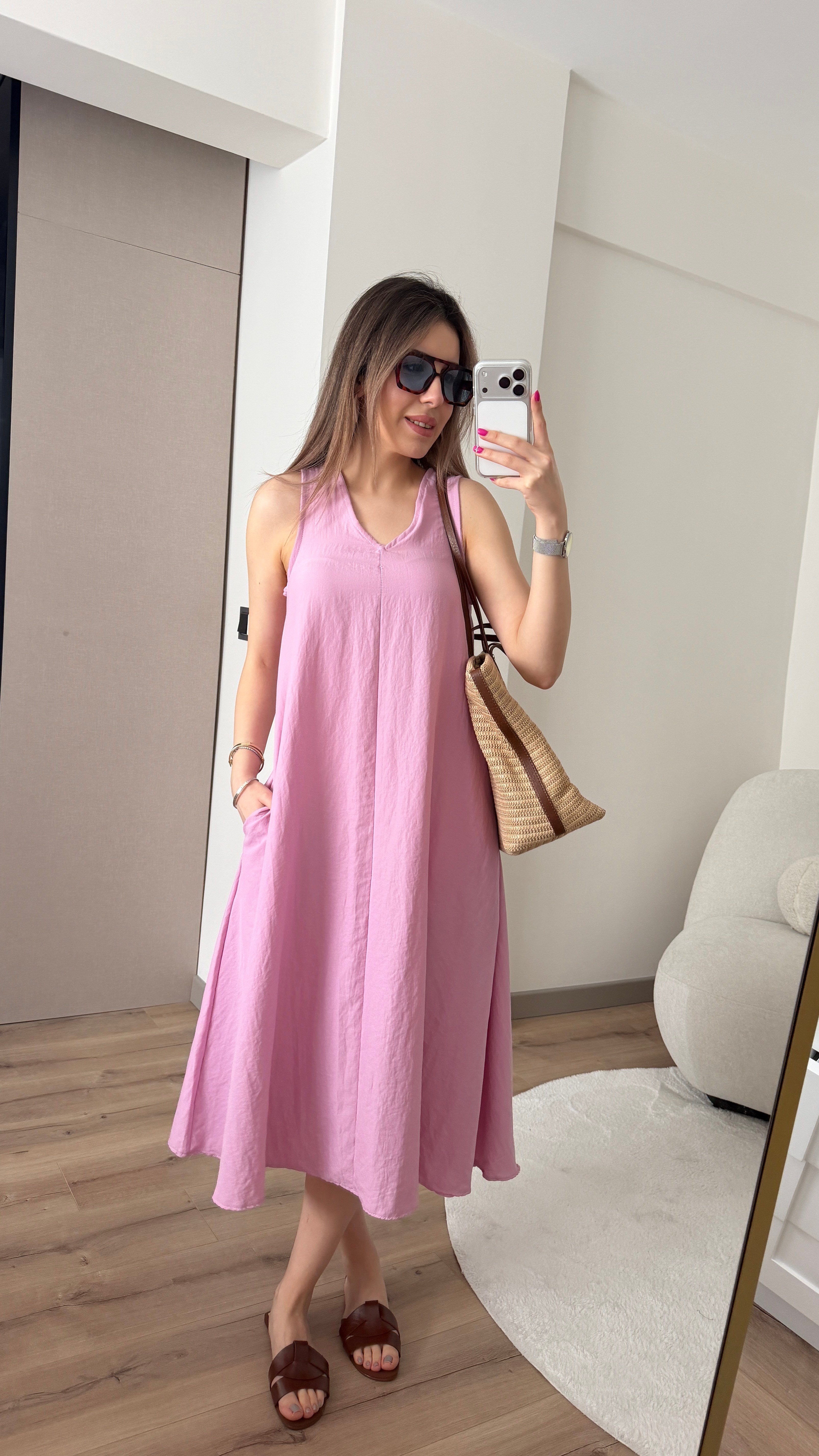 TENSEL KUMAŞ V YAKA PEMBE ELBİSE