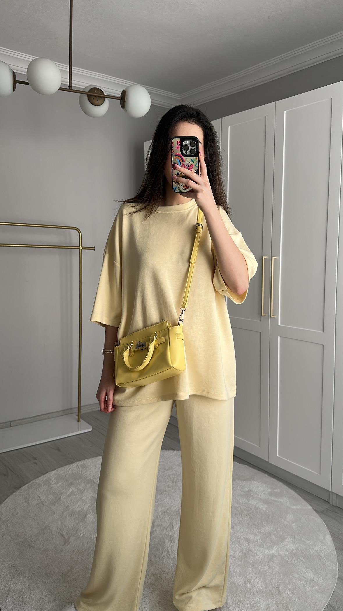 TUTTY SARI PREMİUM TAKIM
