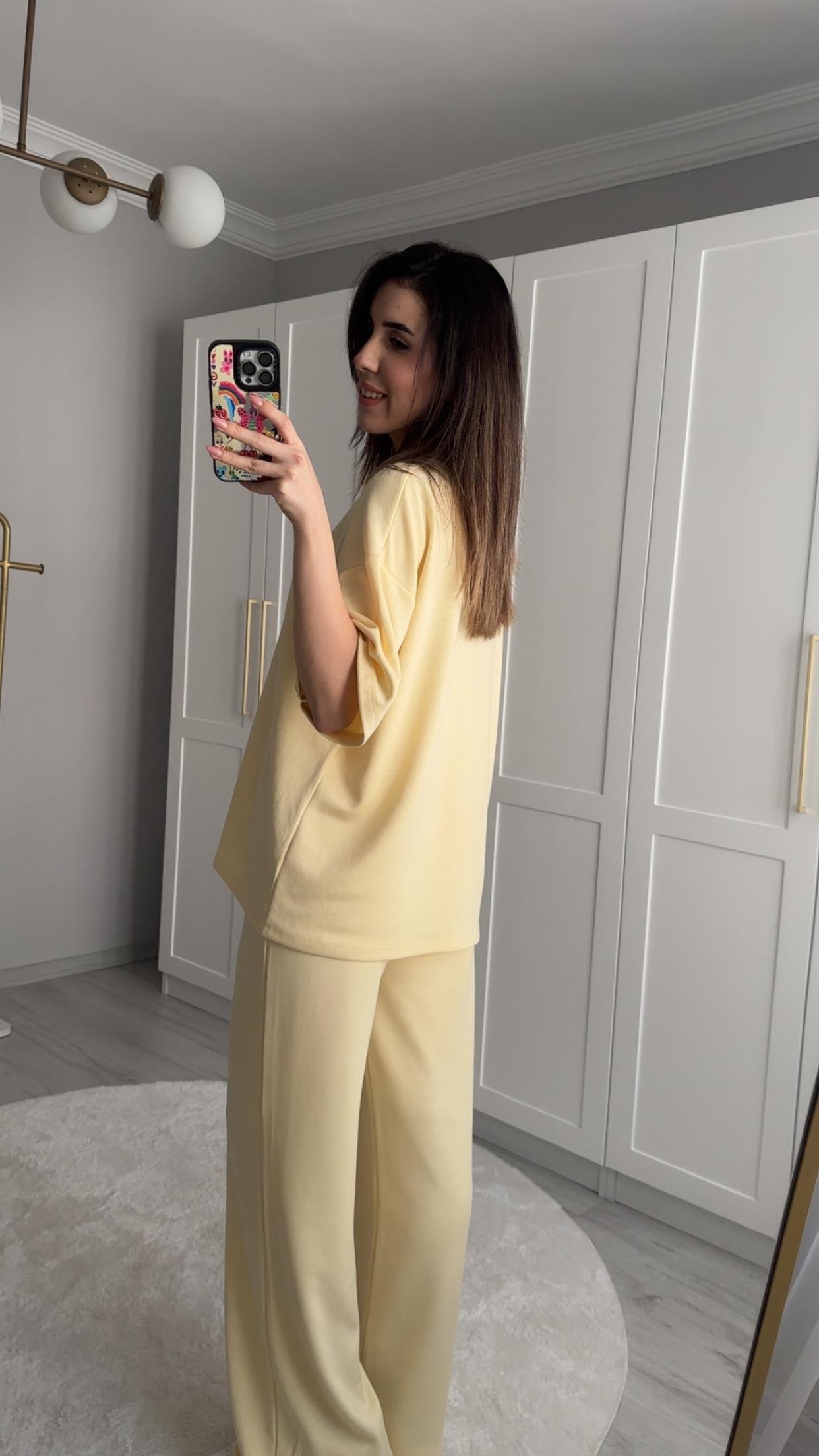 TUTTY SARI PREMİUM TAKIM