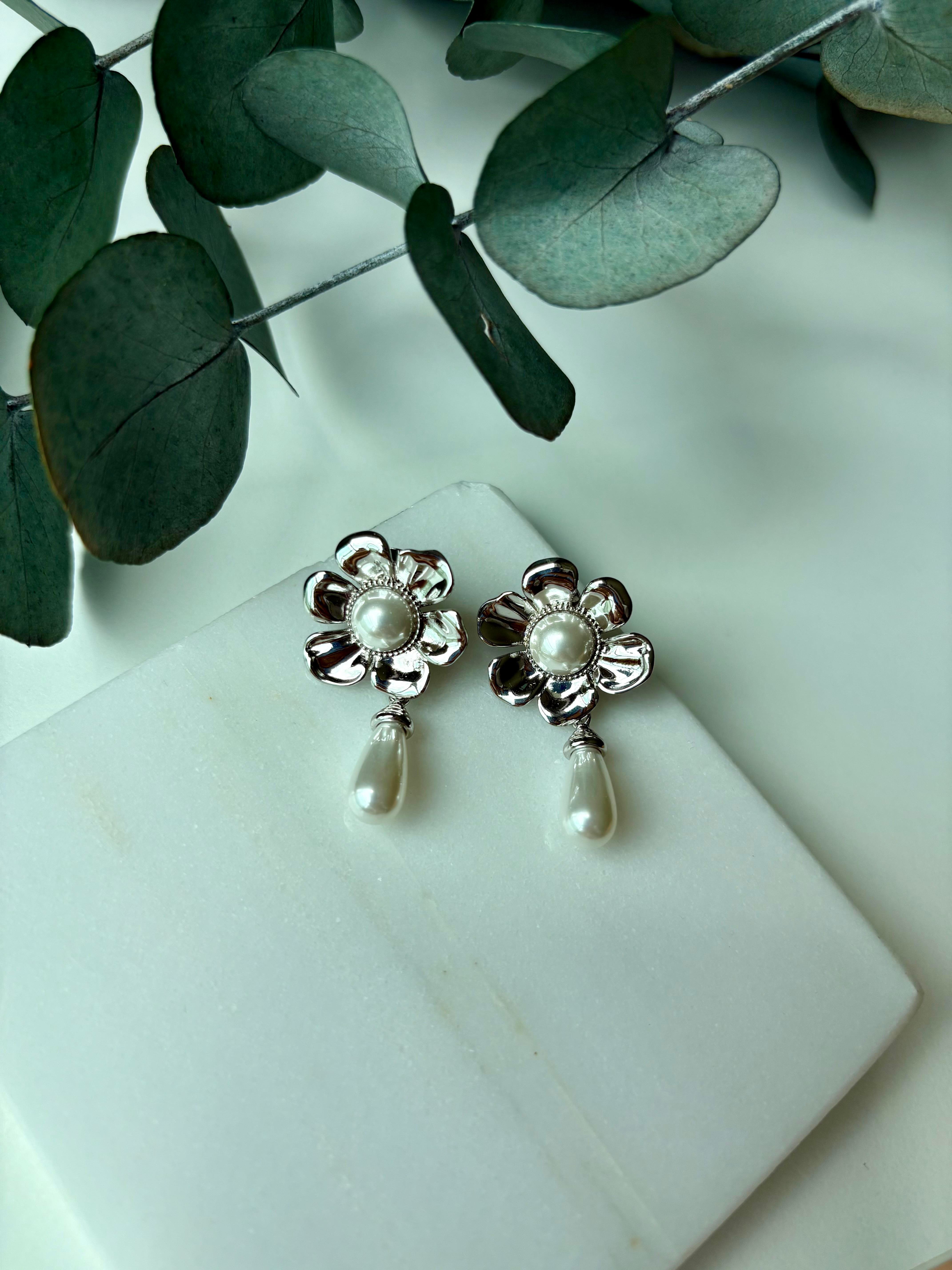 ÖZEL SERİ FLOWERS KÜPE