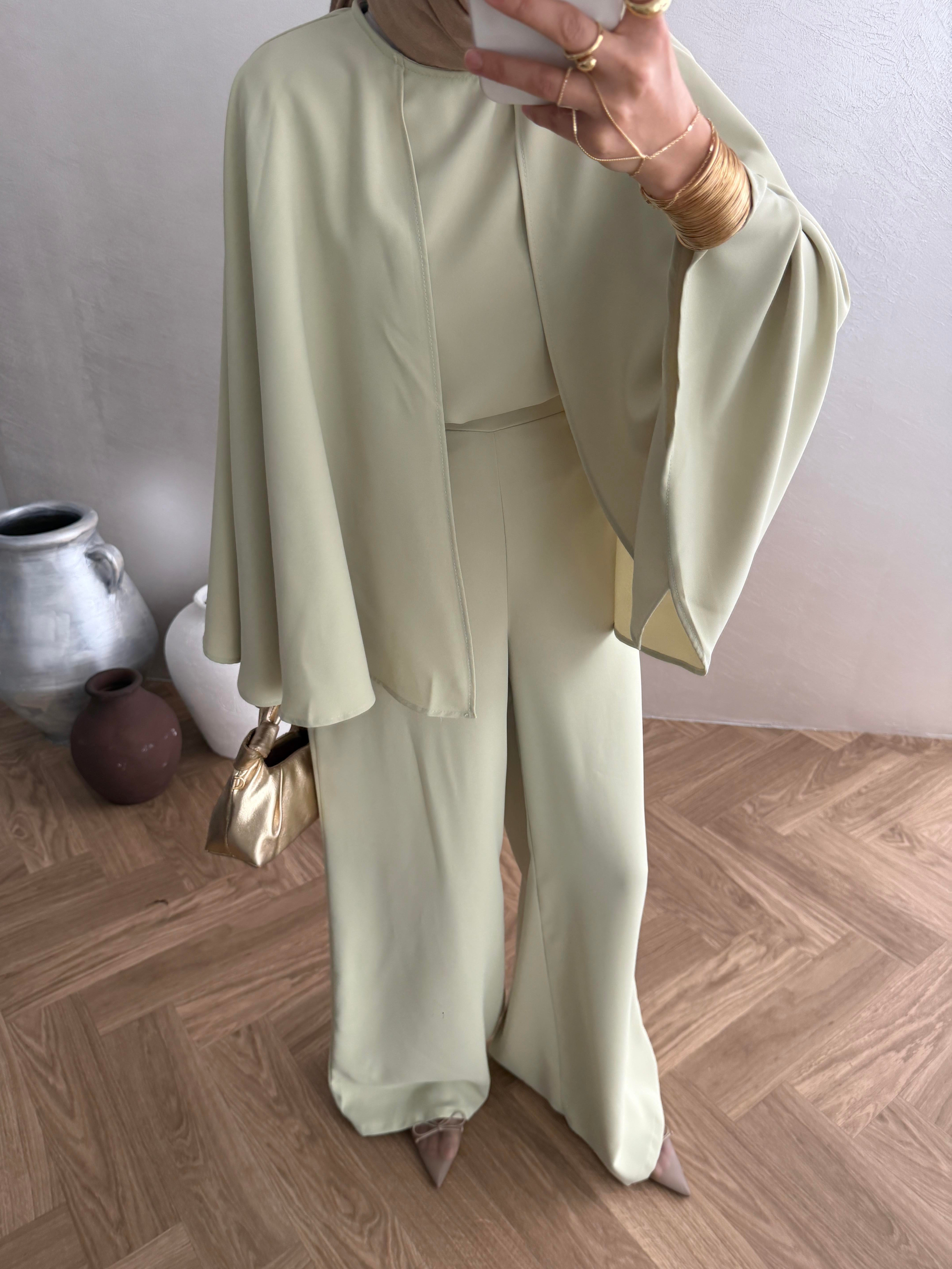 Pelerin Kemerli Takım - Mint