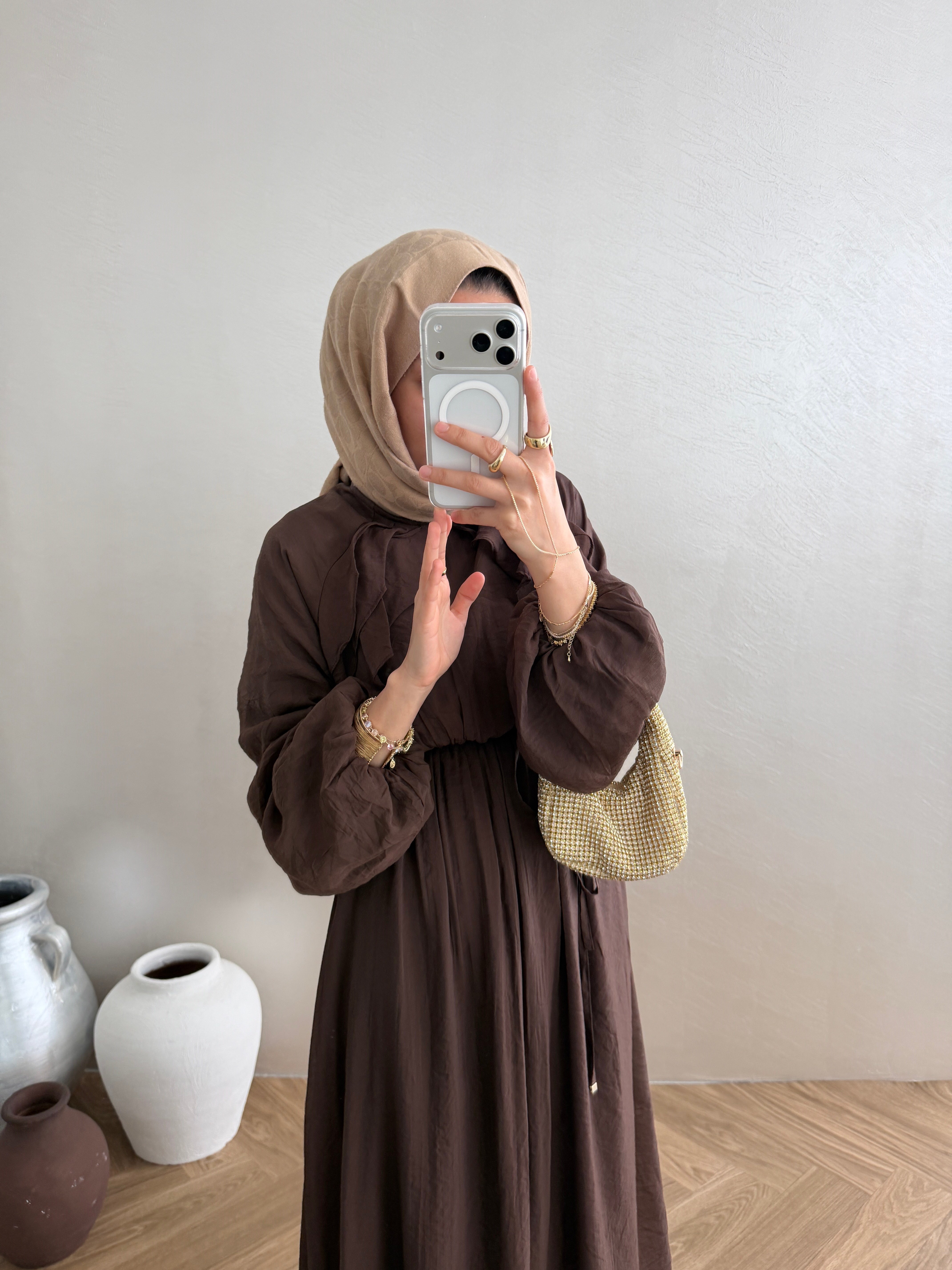 Vual Broşlu Elbise - Kahve