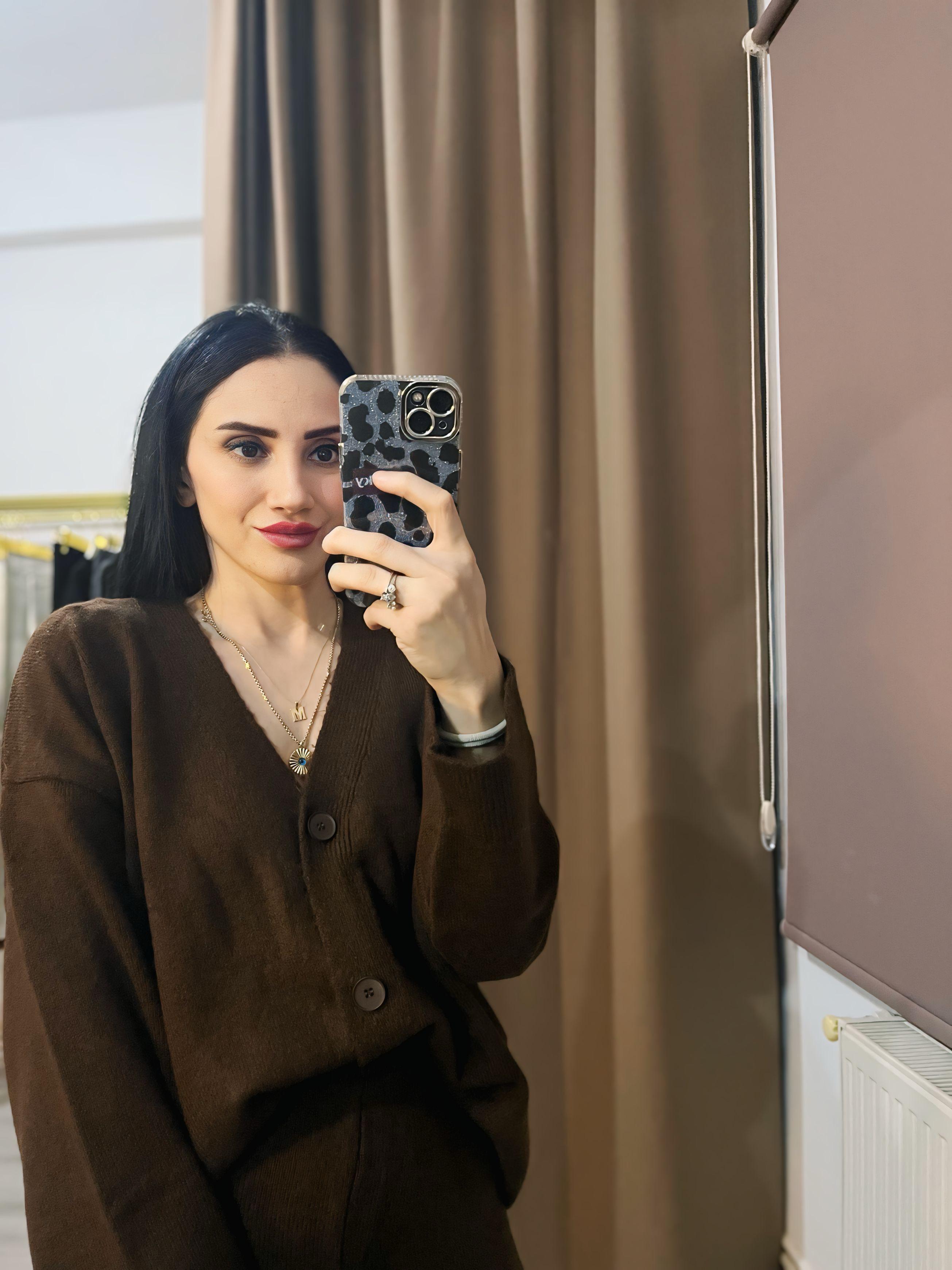 Kahverengi Triko Hırka Takım