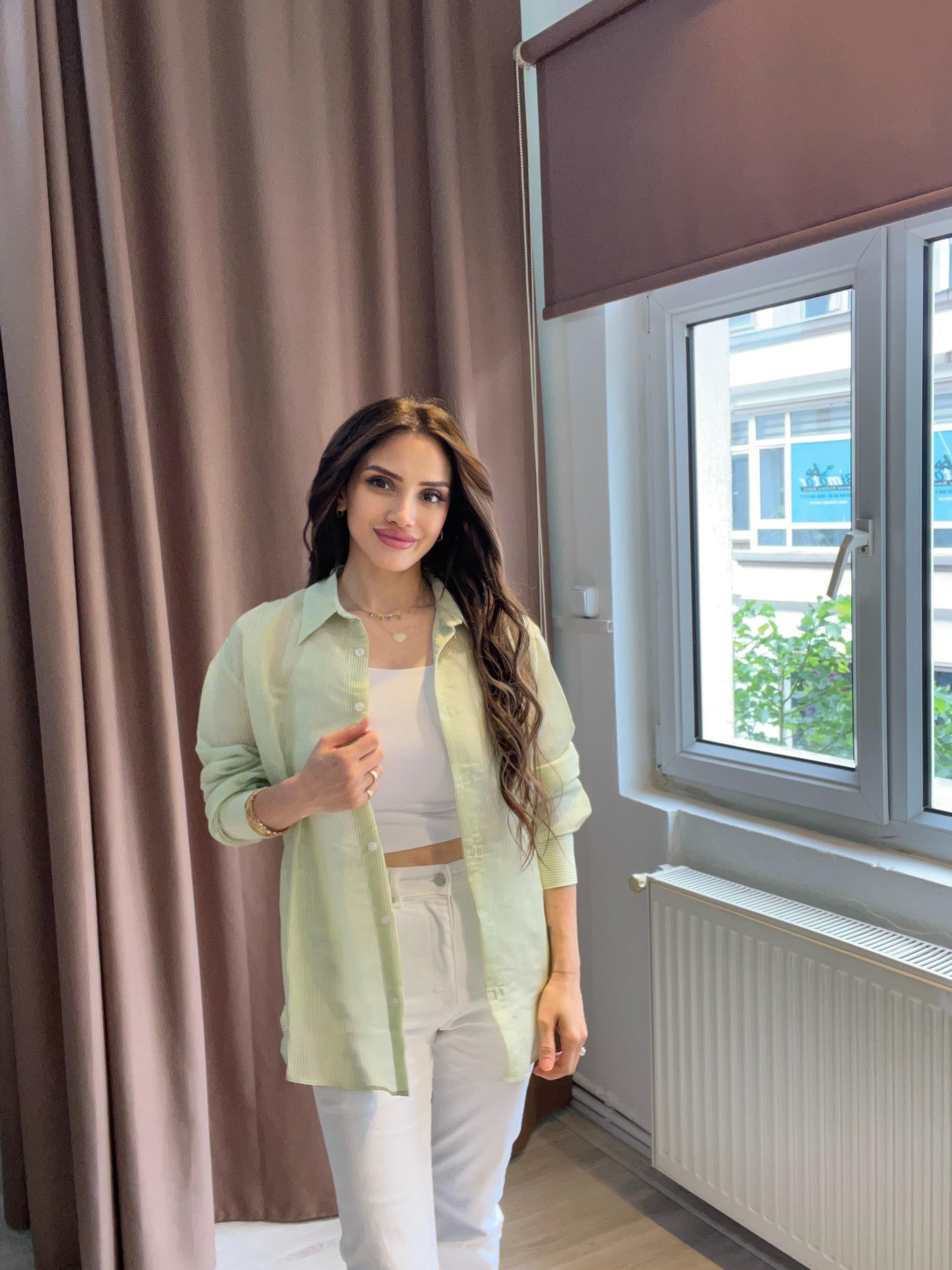 Yeşil Transparan Çizgili Gömlek