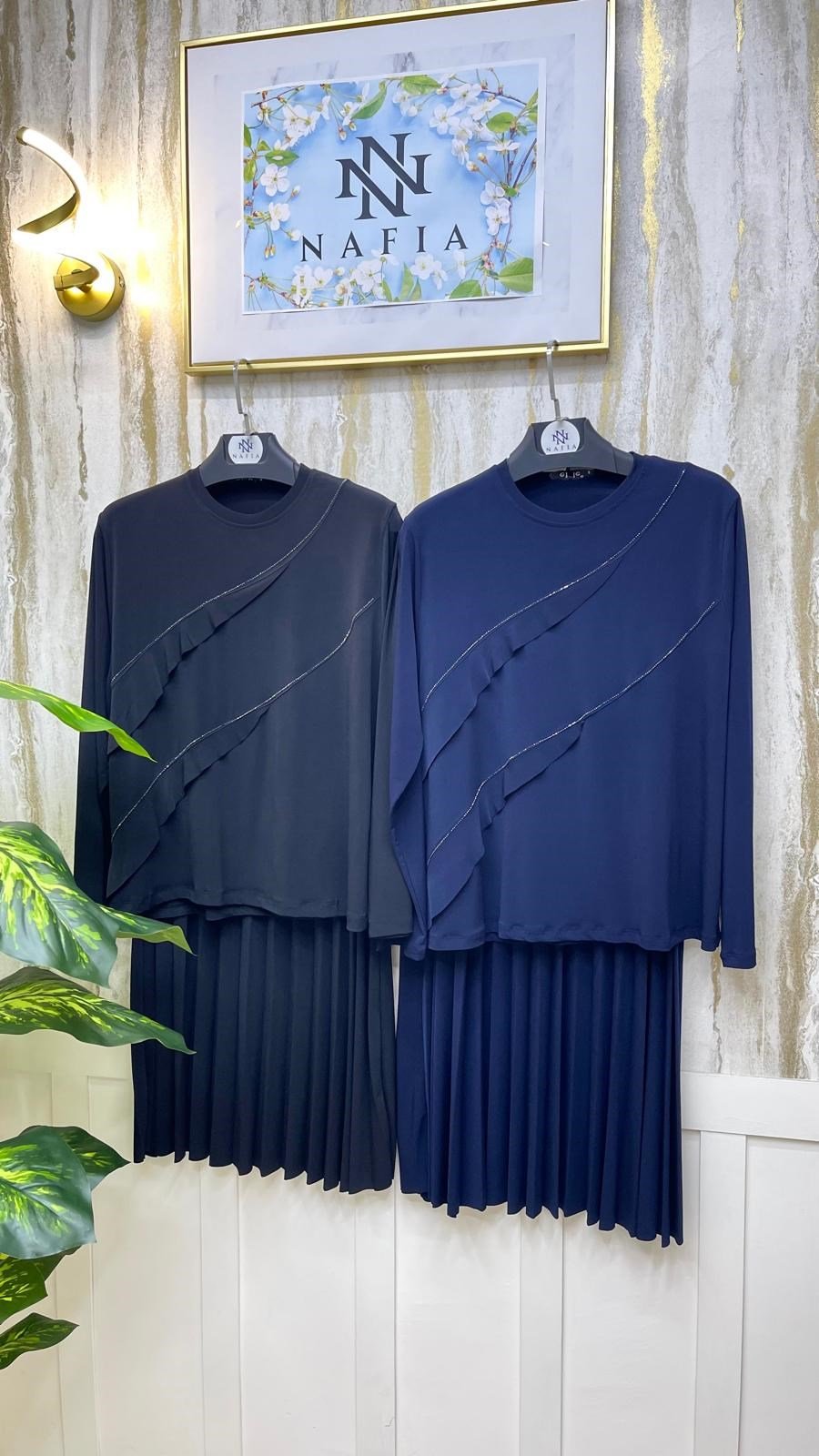 PİLİSELİ ETEKLİ TAKIM