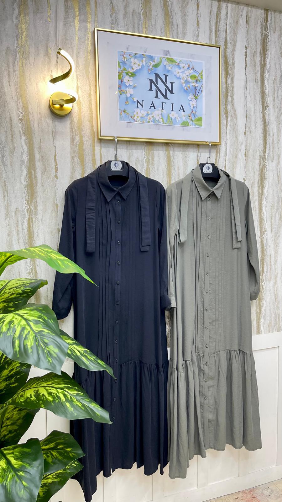 TENSEL DÜĞMELİ ELBİSE