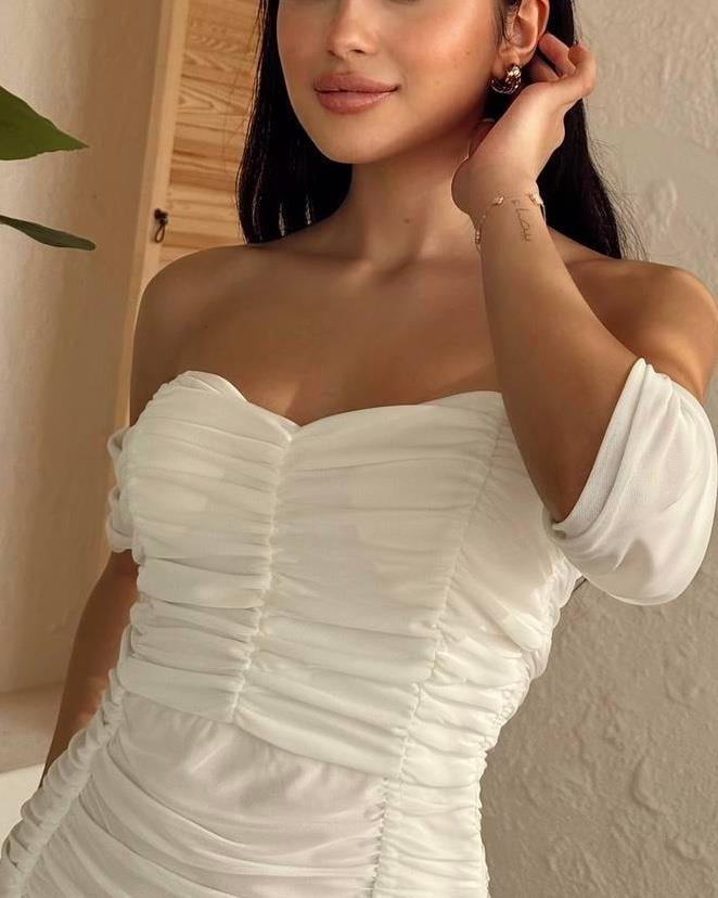 LOVE DRAPELİ MİNİ BEYAZ ELBİSE