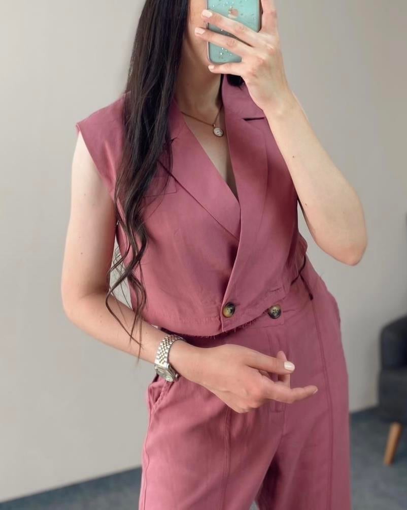PEMBE YELEK PANTOLON TAKIM