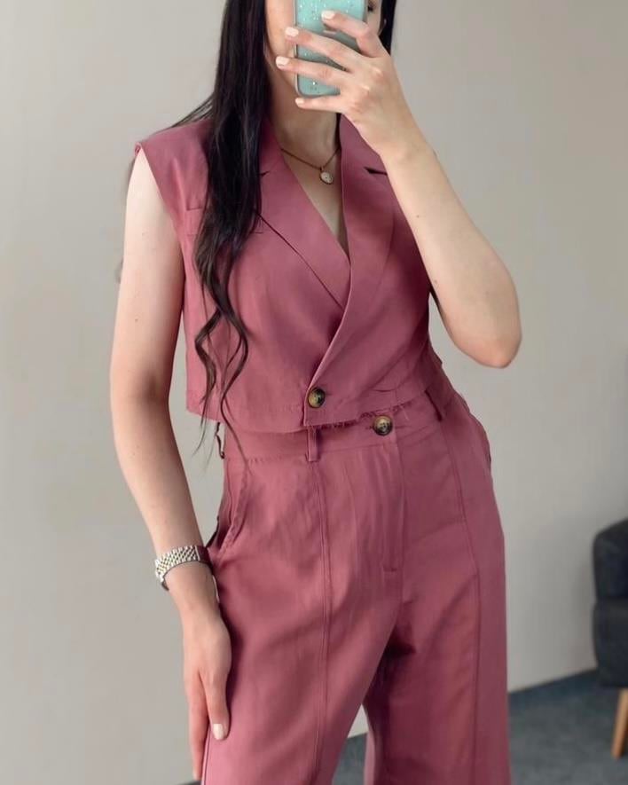 PEMBE YELEK PANTOLON TAKIM