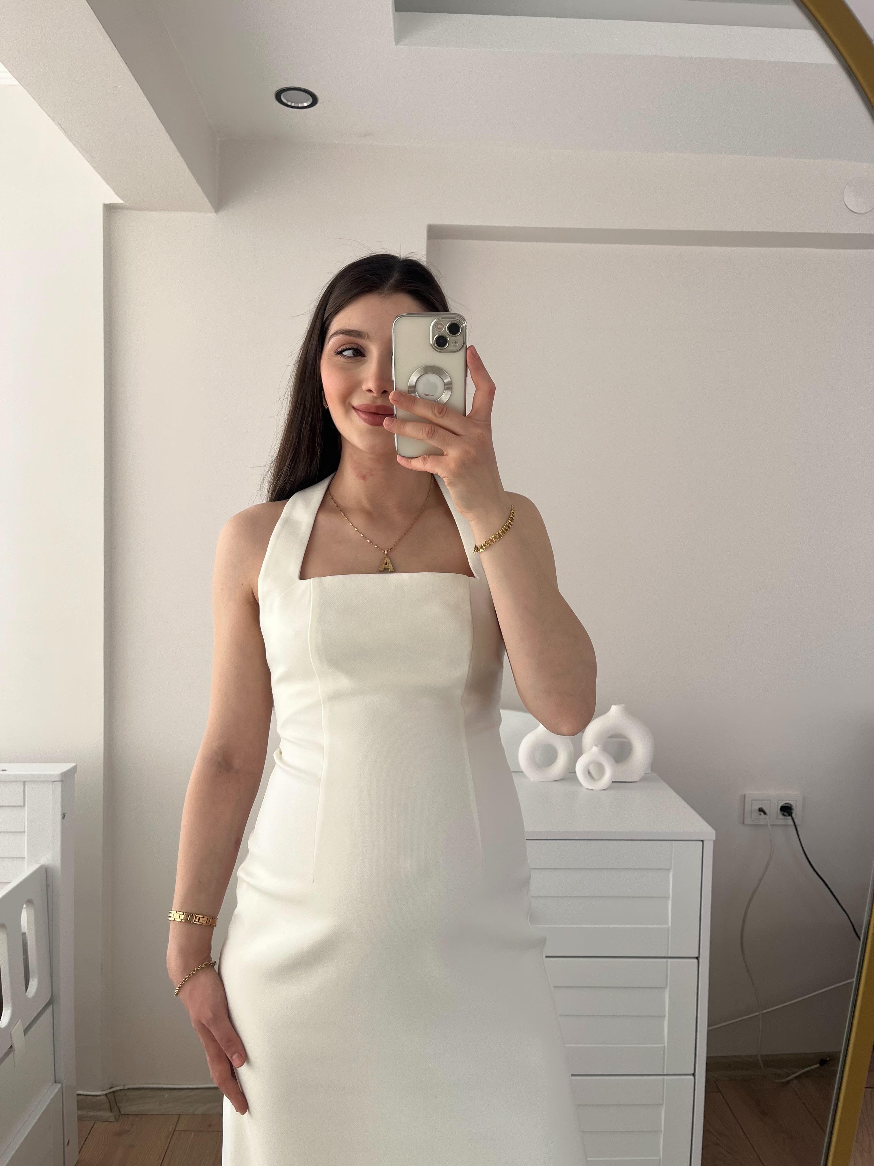 Beyaz Boyun Askılı Premium Elbise