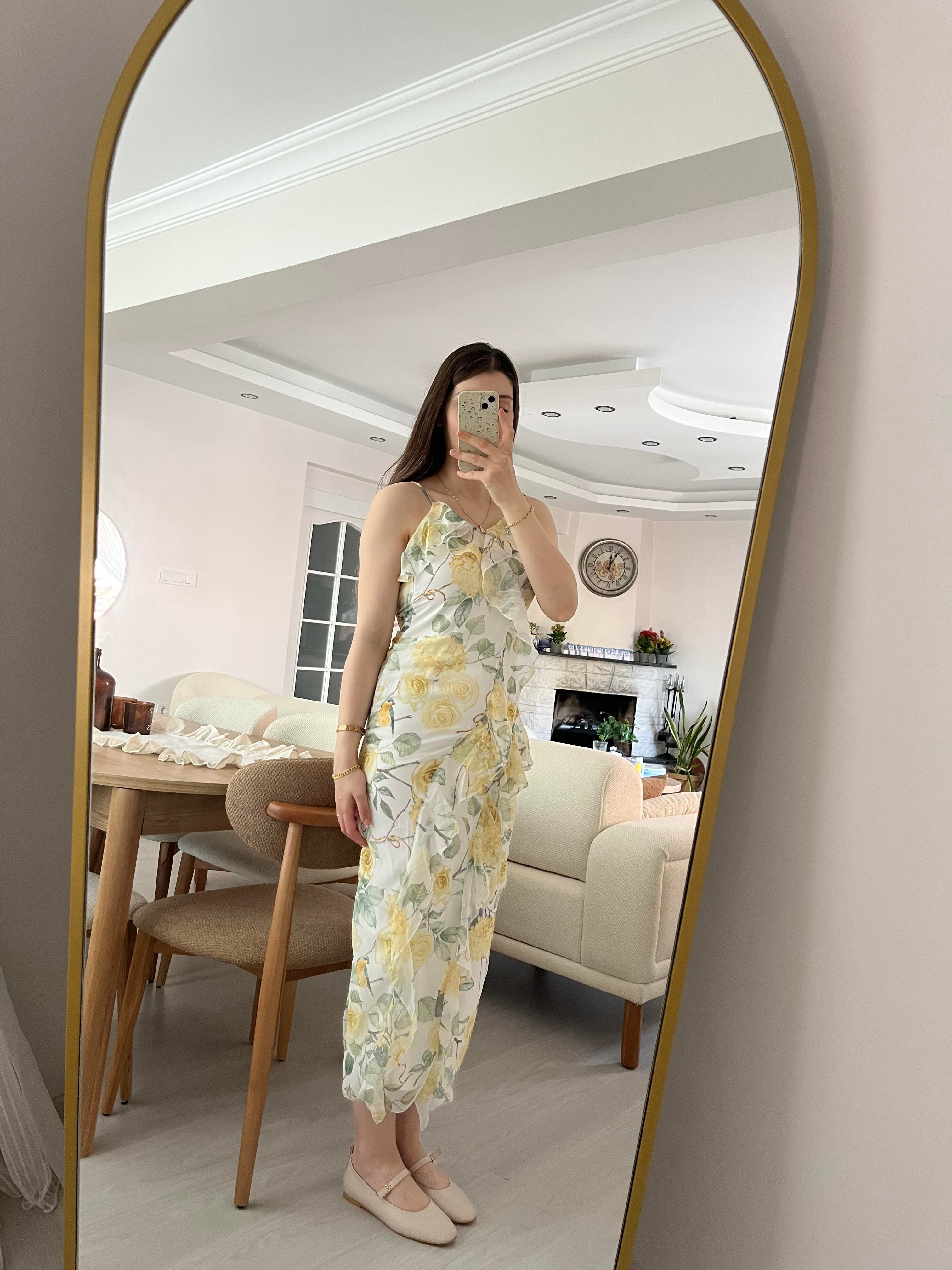Fırfır Detaylı Askılı Çiçek Elbise 