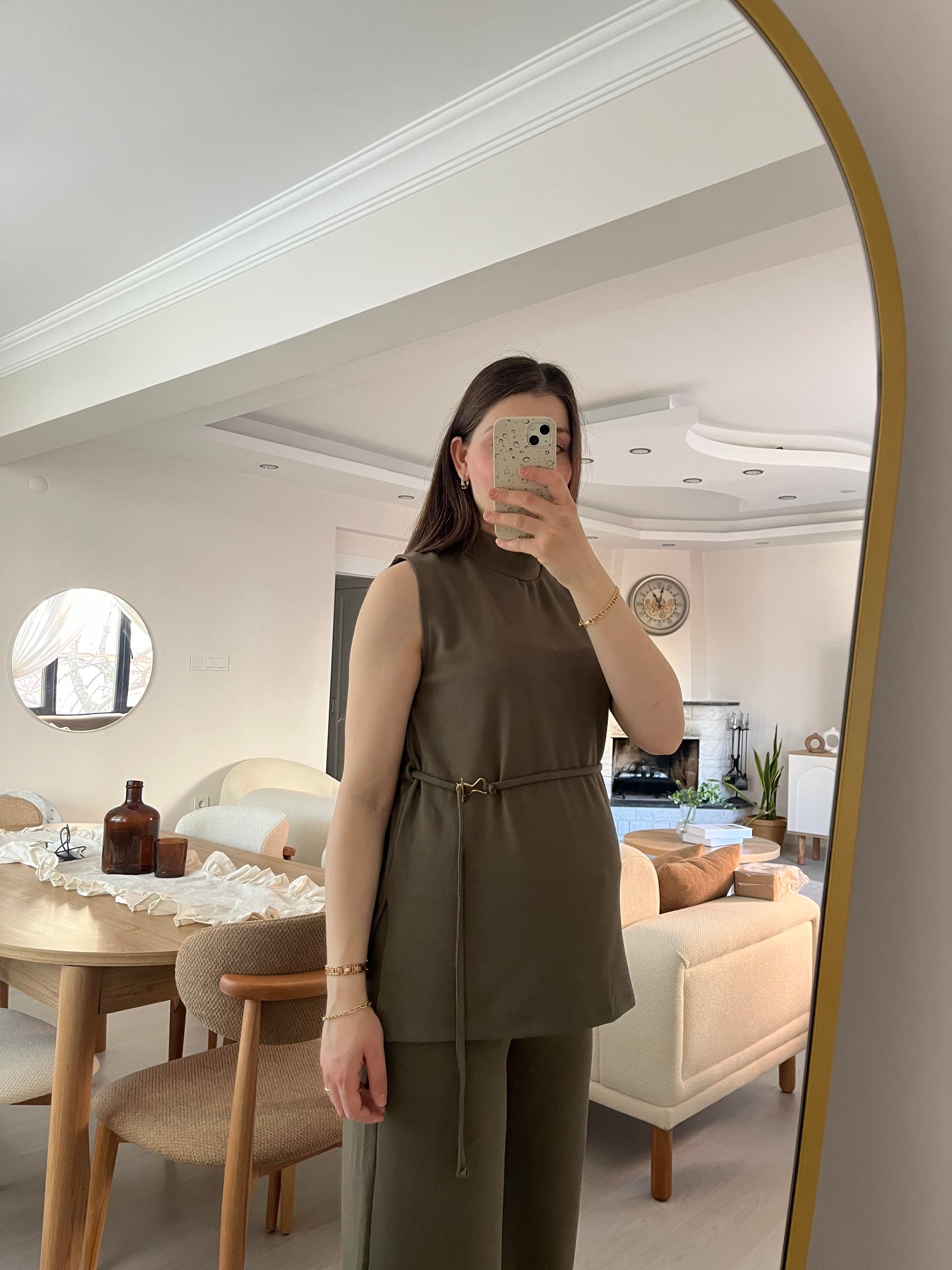 Haki Dik Yaka Bağcıklı Takım